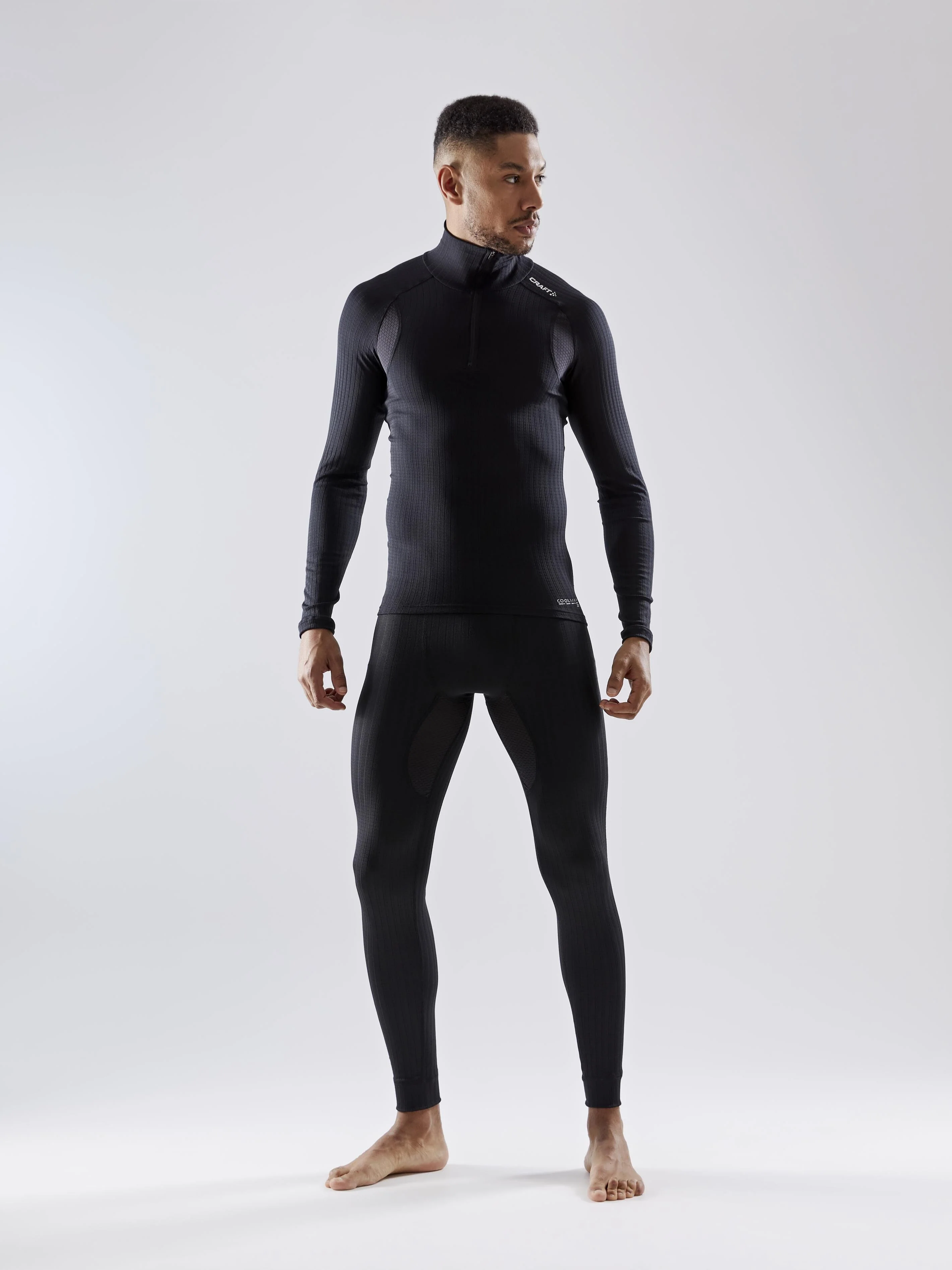 Men's Active Extreme X 1/4 Zip Baselayer - Black - Image 4
