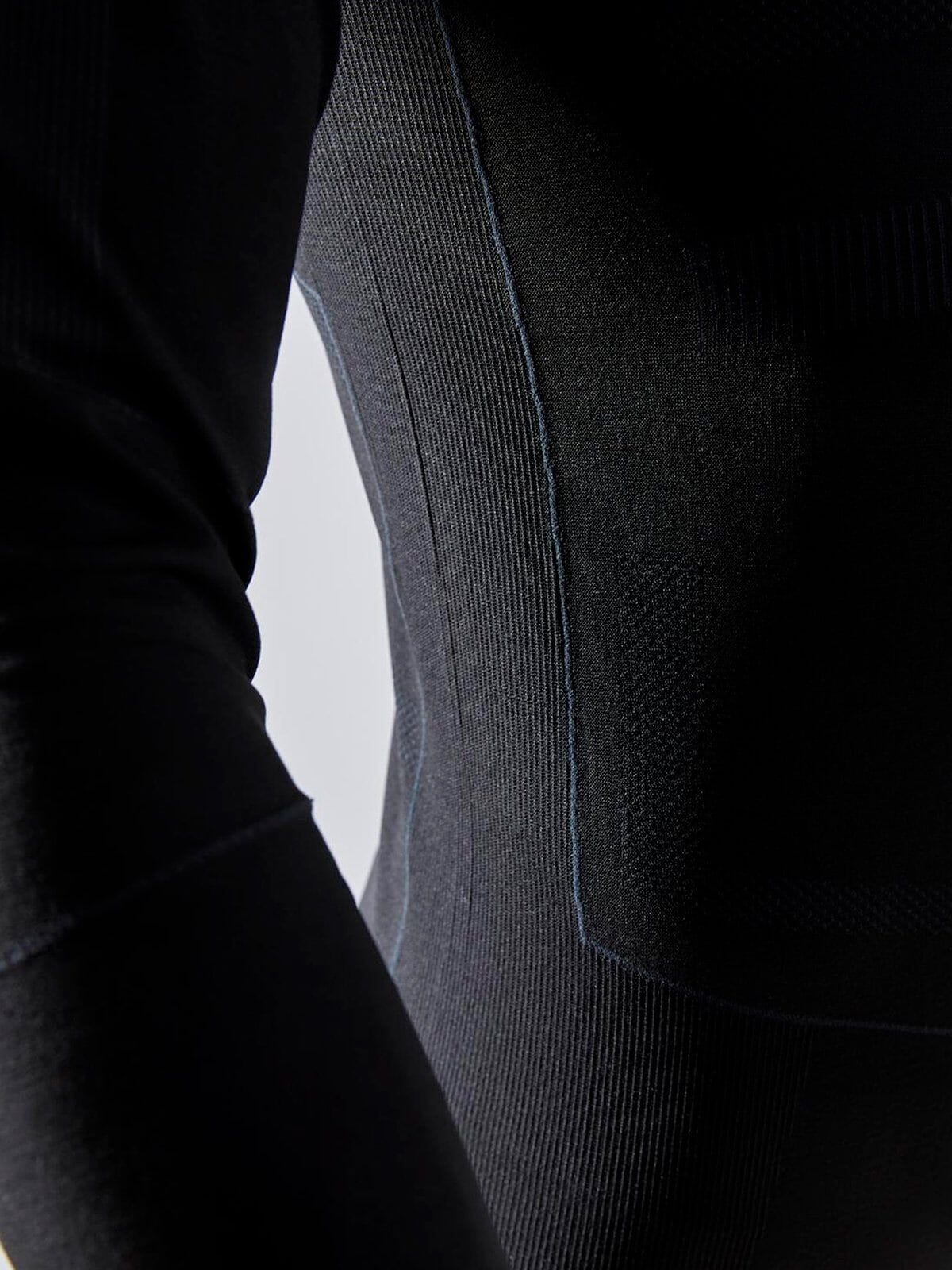 Men's Active Intensity 1/4 Zip Baselayer - BLACK/ASPHALT - Image 4