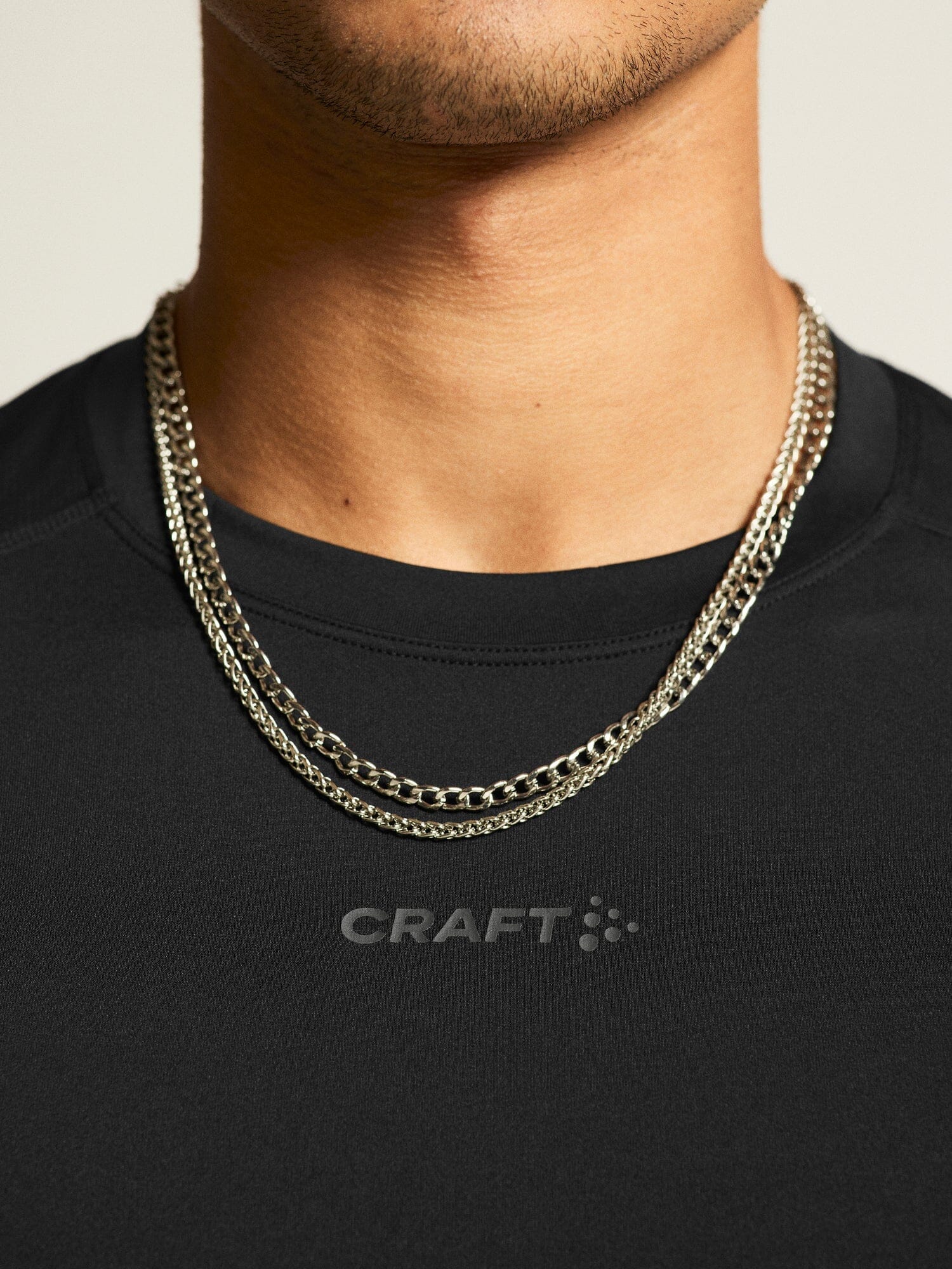 Men's Adv Essence LS Tee 2 - Black - Image 3