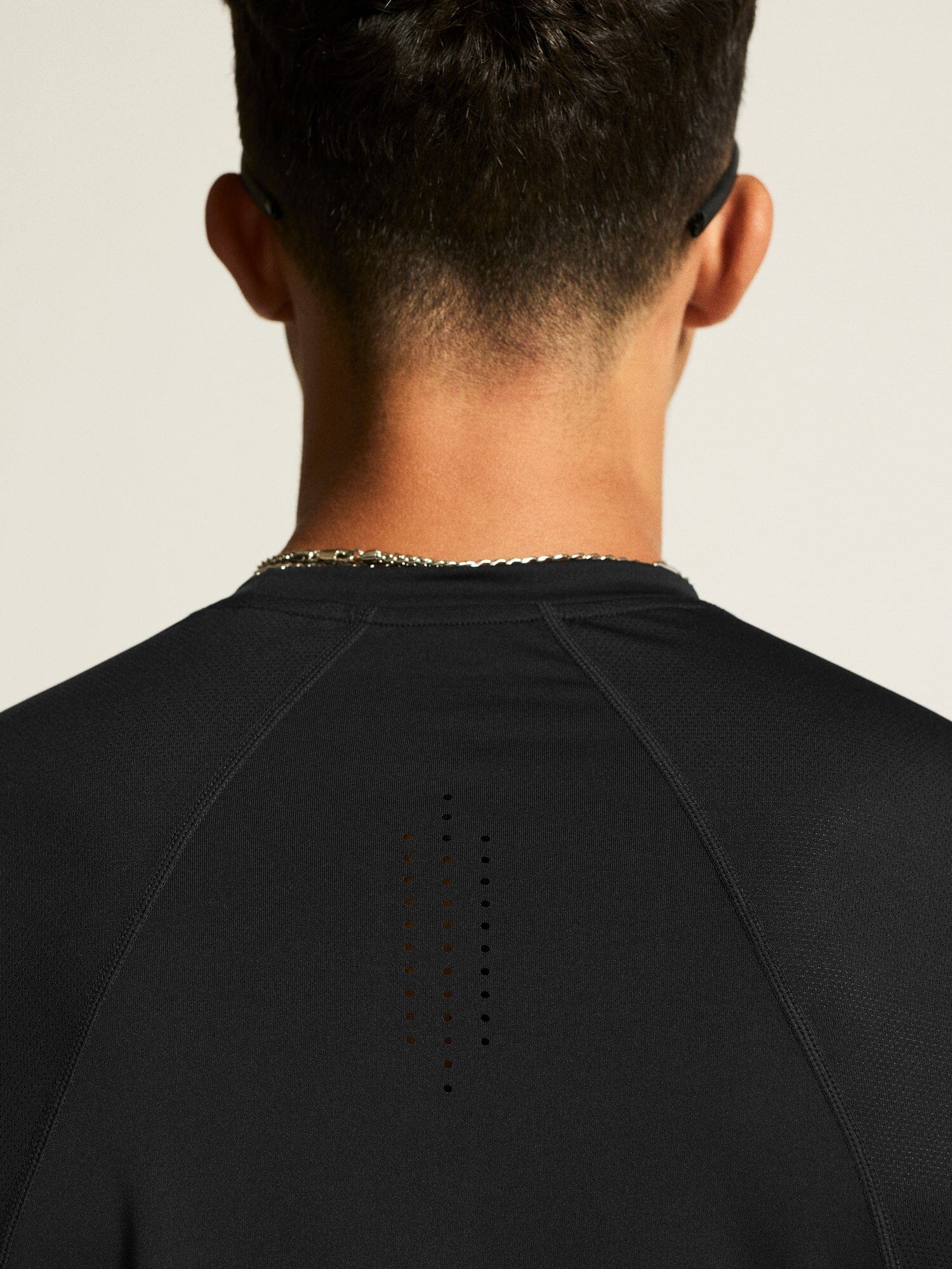 Men's Adv Essence LS Tee 2 - Black - Image 4