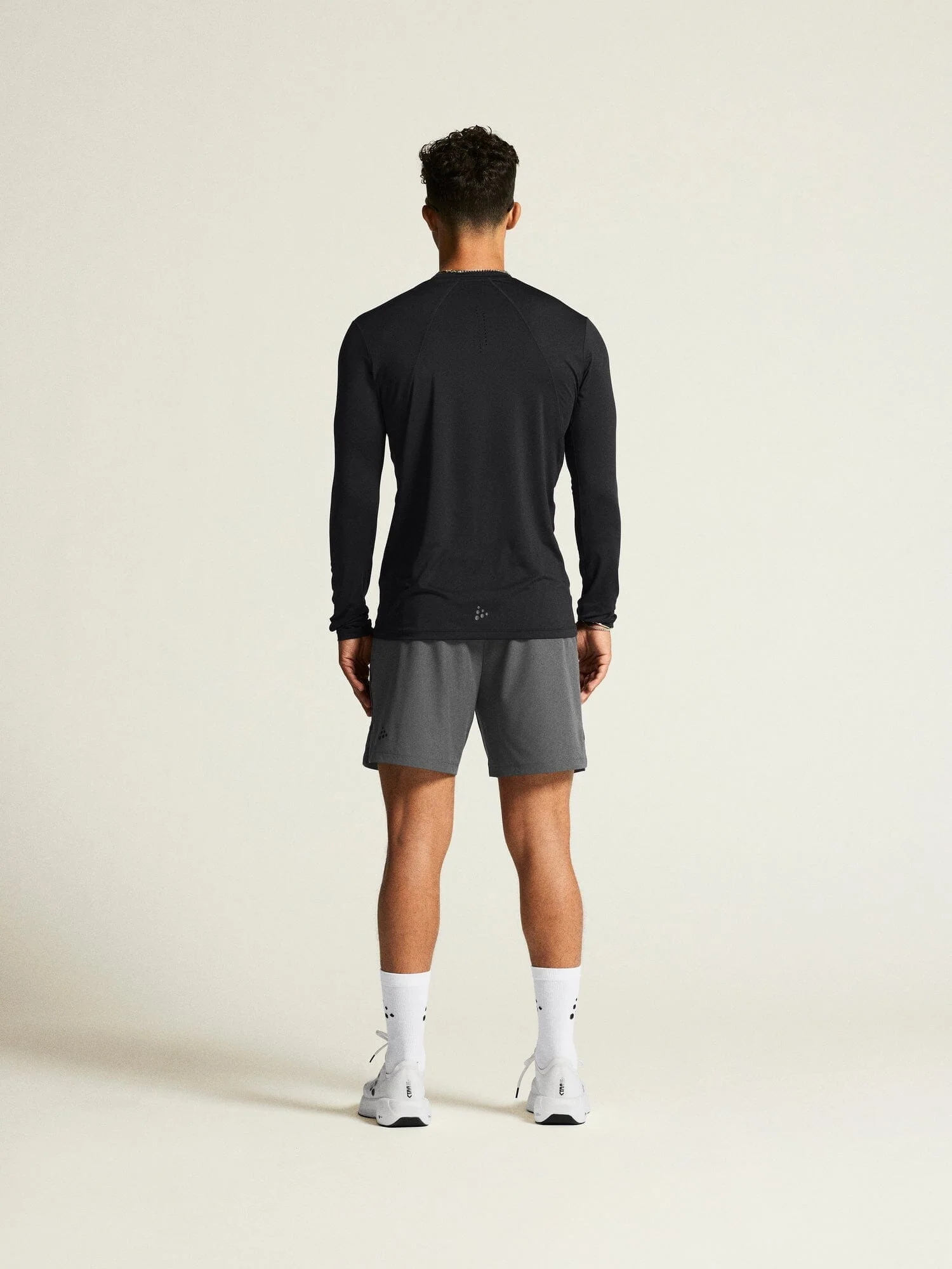 Men's Adv Essence LS Tee 2 - Black - Image 6