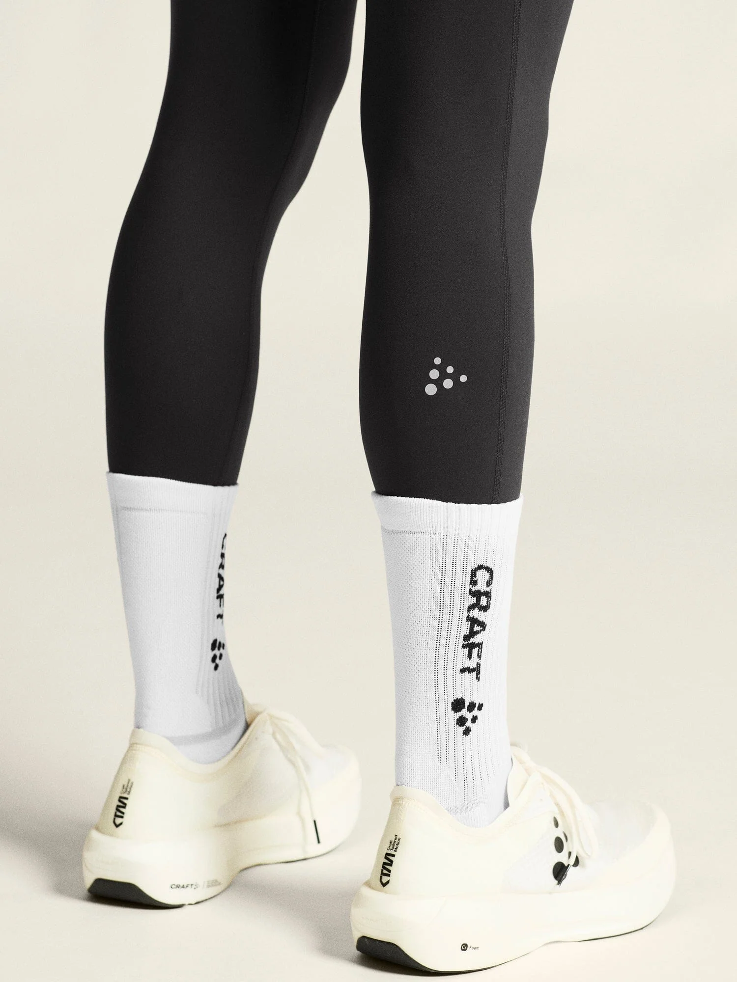 Men's ADV Essence Warm Running Tights 3 - Black - Image 4
