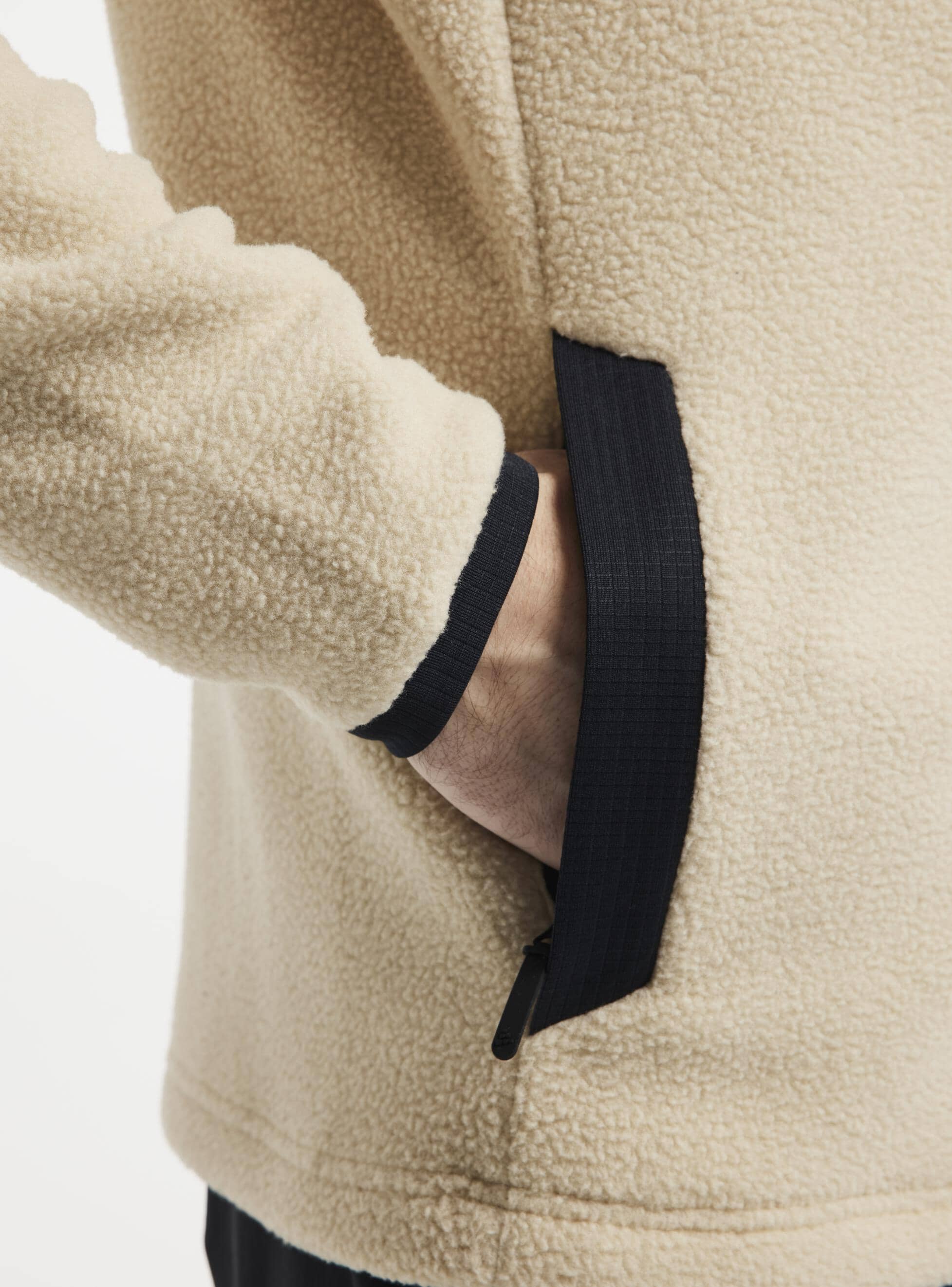 Men's ADV Explore Pile Fleece Jacket - Ecru/Black - Image 4