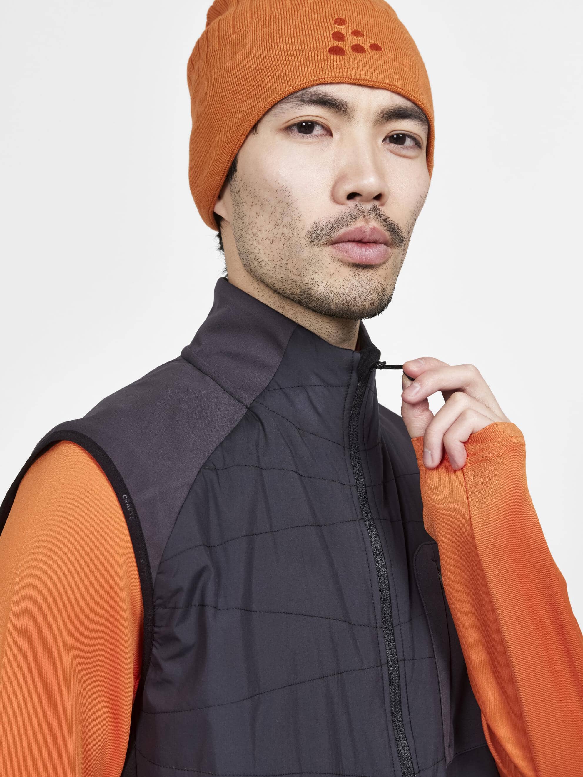 Men's ADV XC Training Insulate Vest - BLACK-SLATE - Image 2