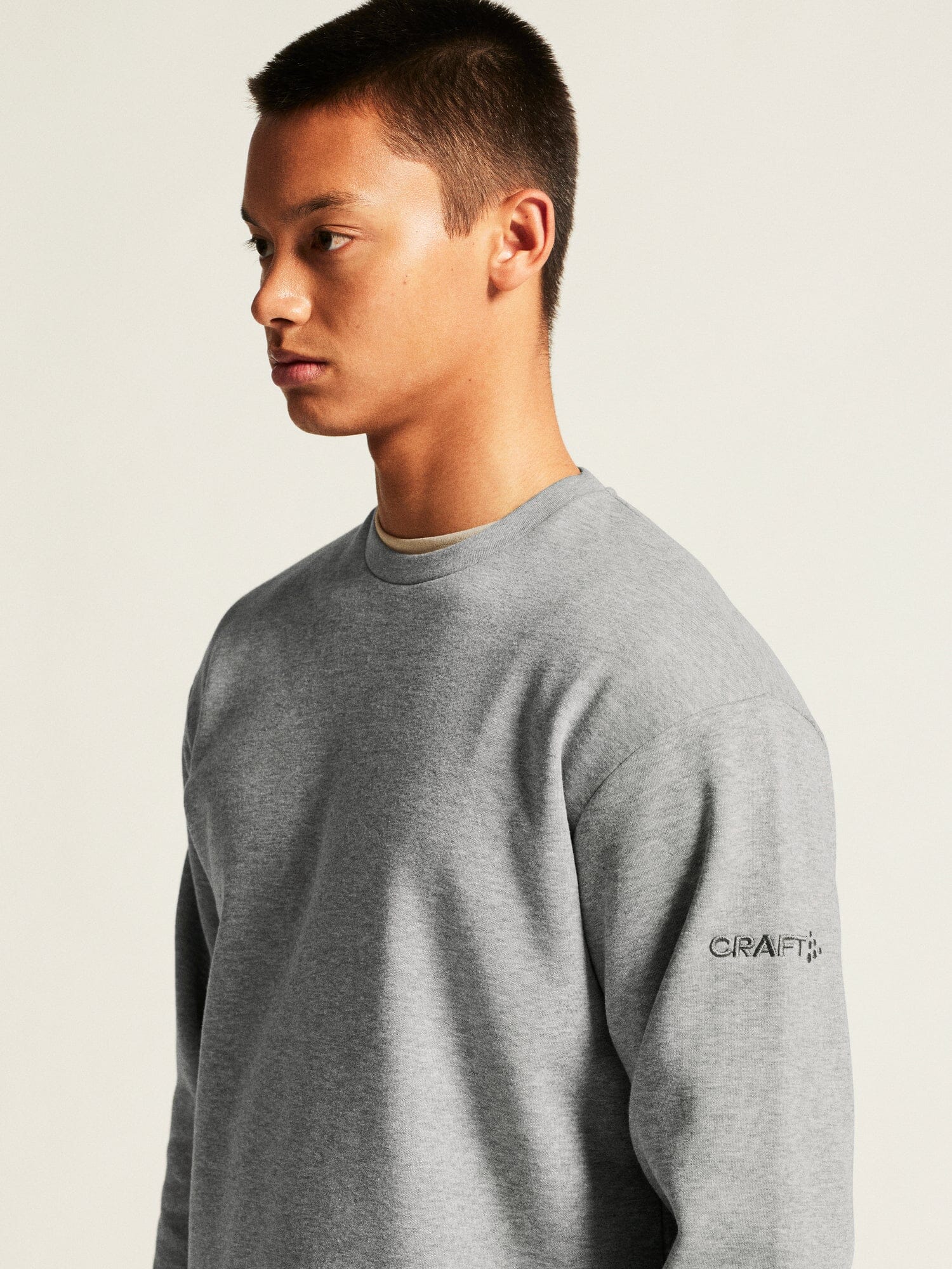 Men's Community 2.0 R Neck - Grey Melange - Image 6