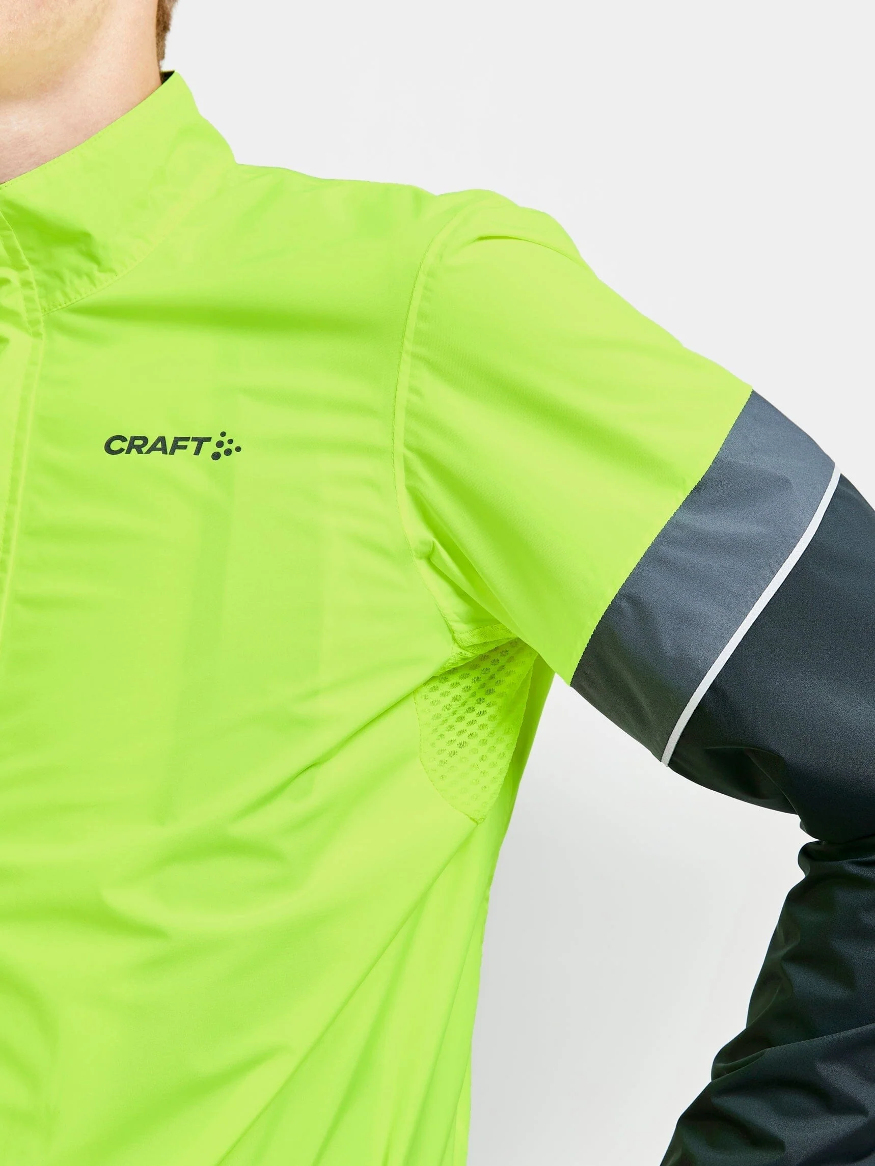 Men's Core Endur Hydro Cycling Jacket - Flumino/Black - Image 4