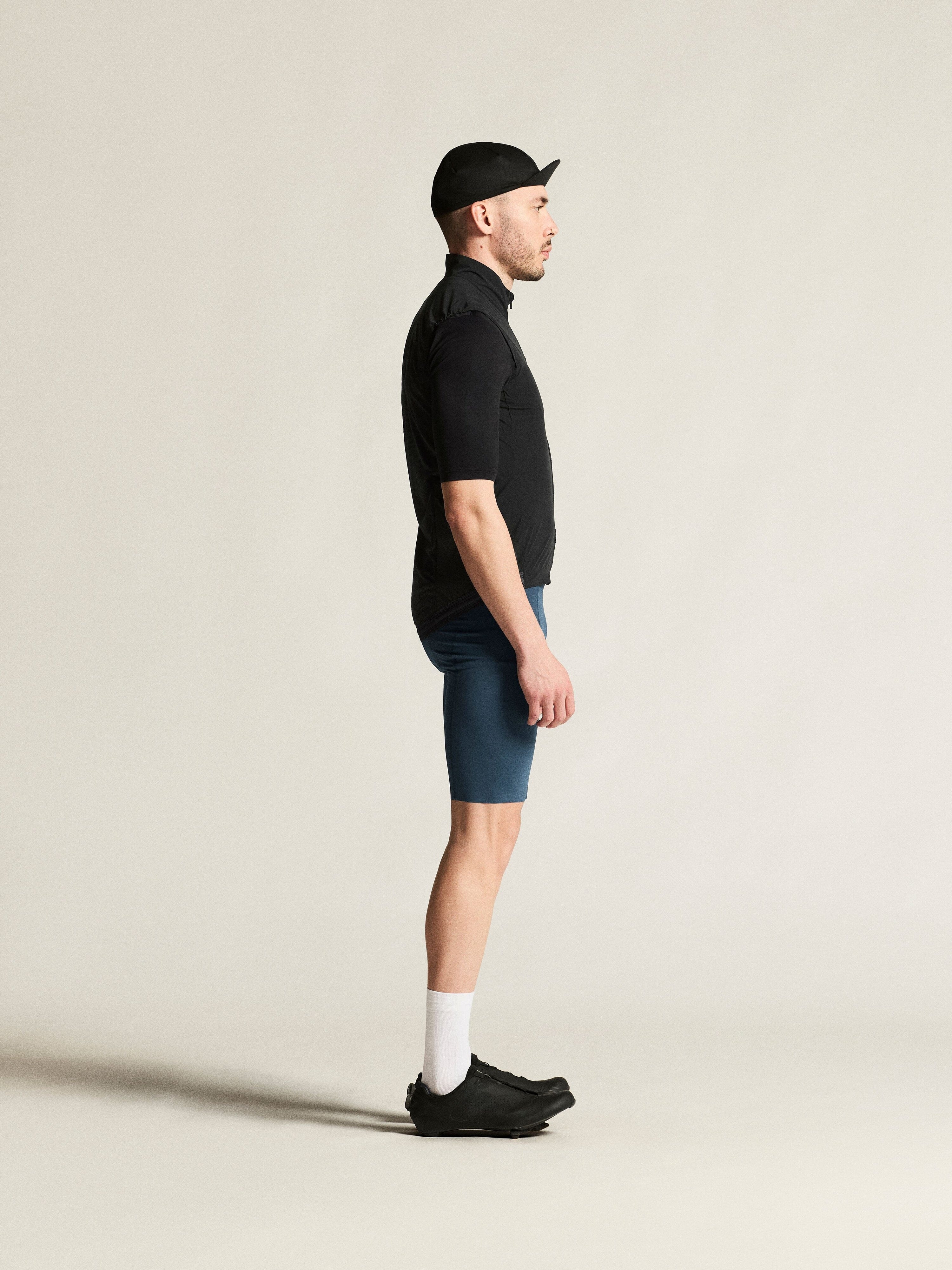 Men's Endur Light Wind Vest - Black - Image 6