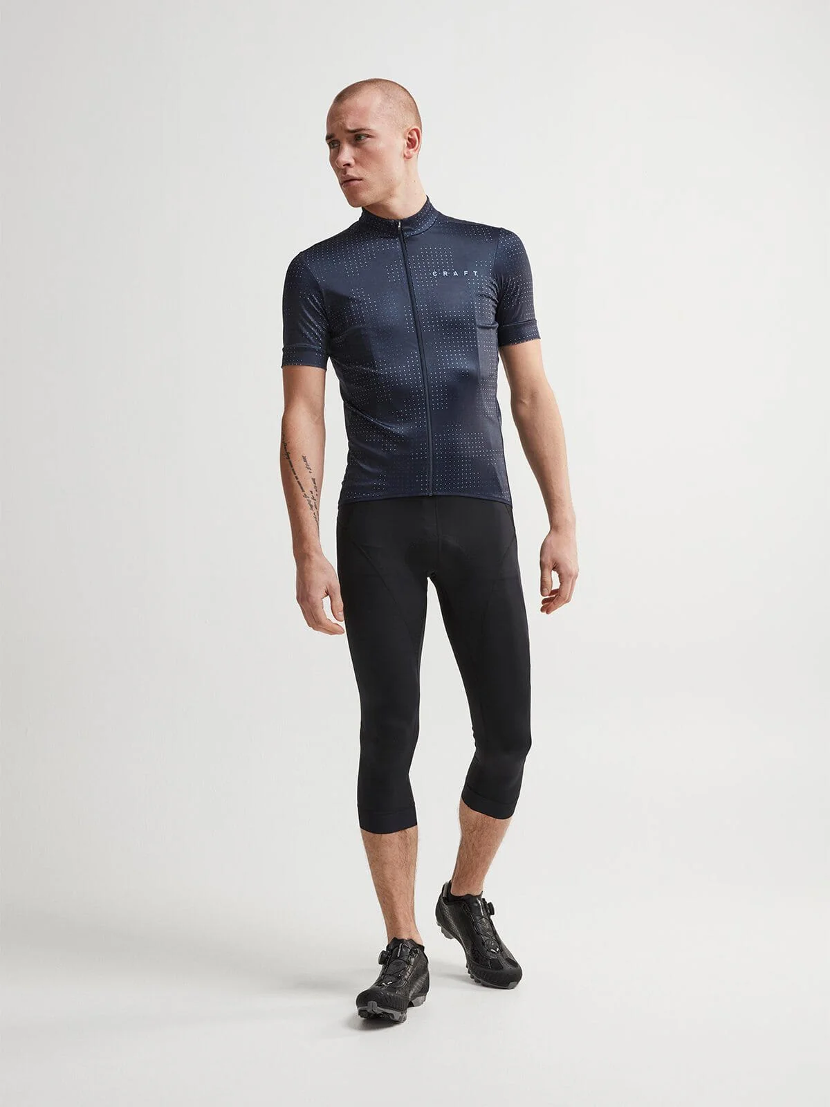 Men's Essence Cycling Bib Knickers - Black - Image 4