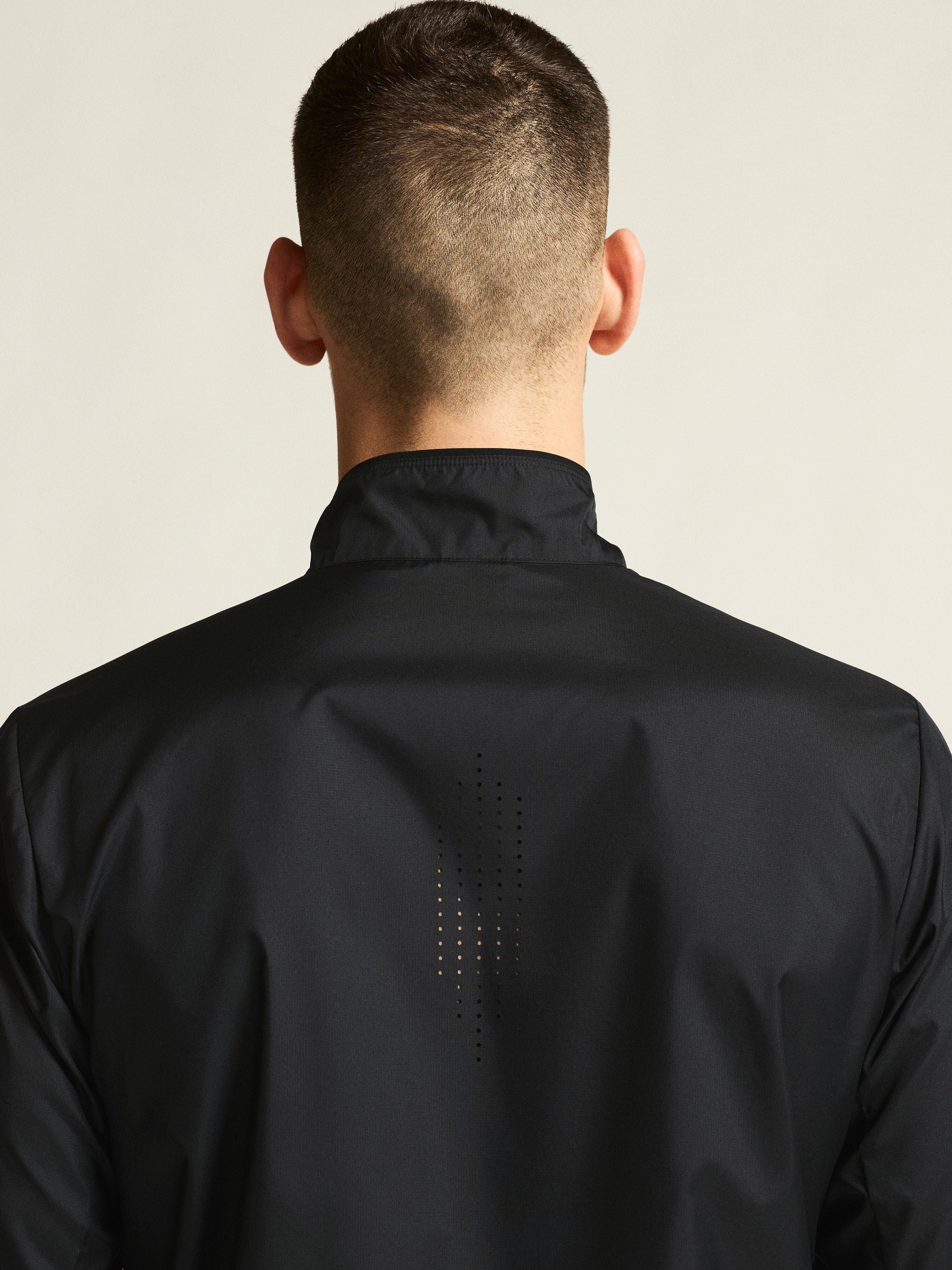 Men's Essence Wind Jacket 2 - Black - Image 4
