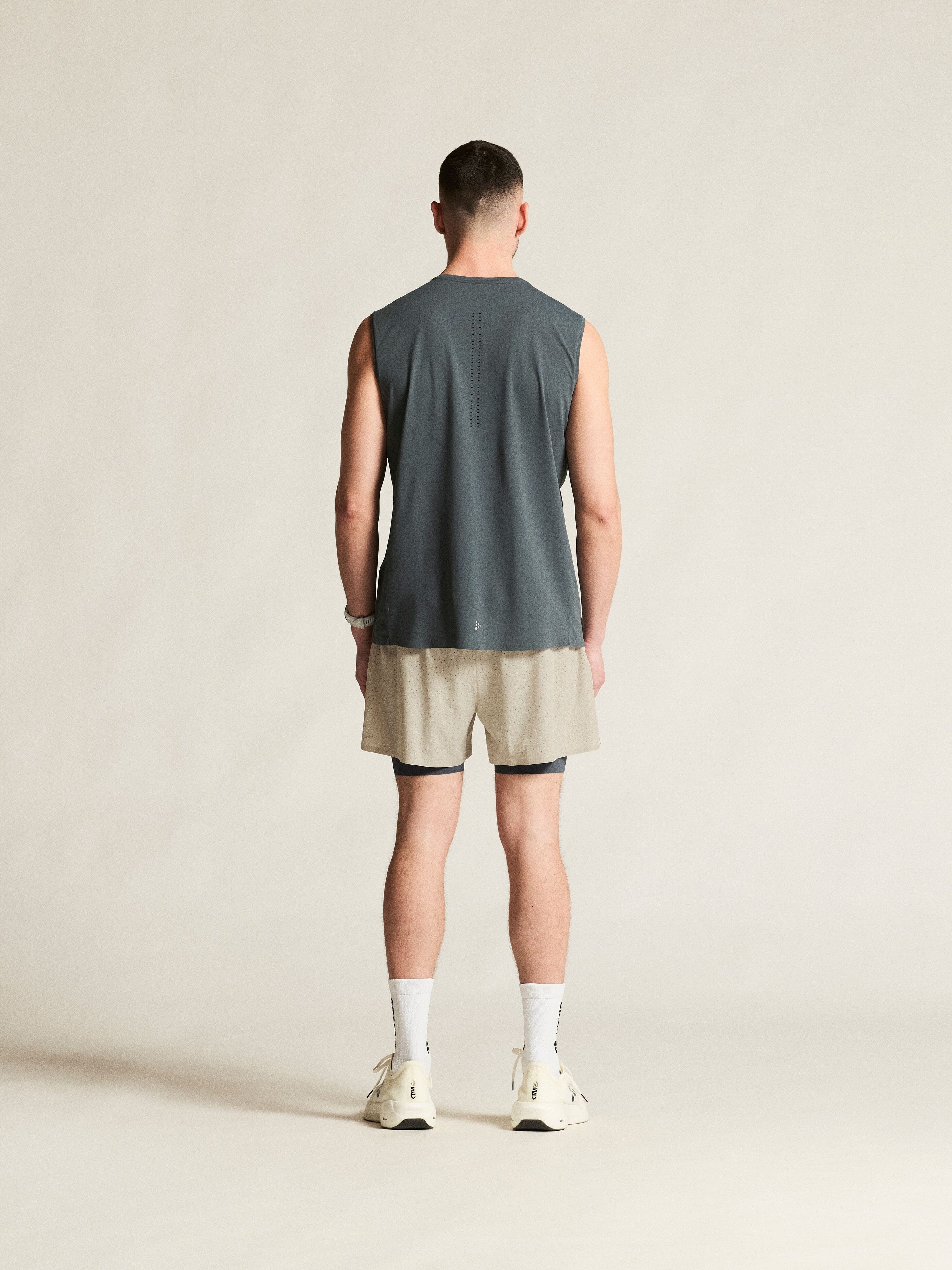 Men's Hypervent 2-In-1 Shorts - Plaster - Image 6