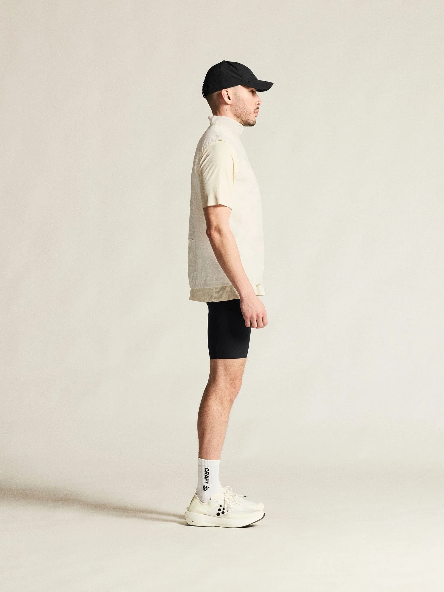 Men's Hypervent Light Wind Vest - Tofu - Image 5
