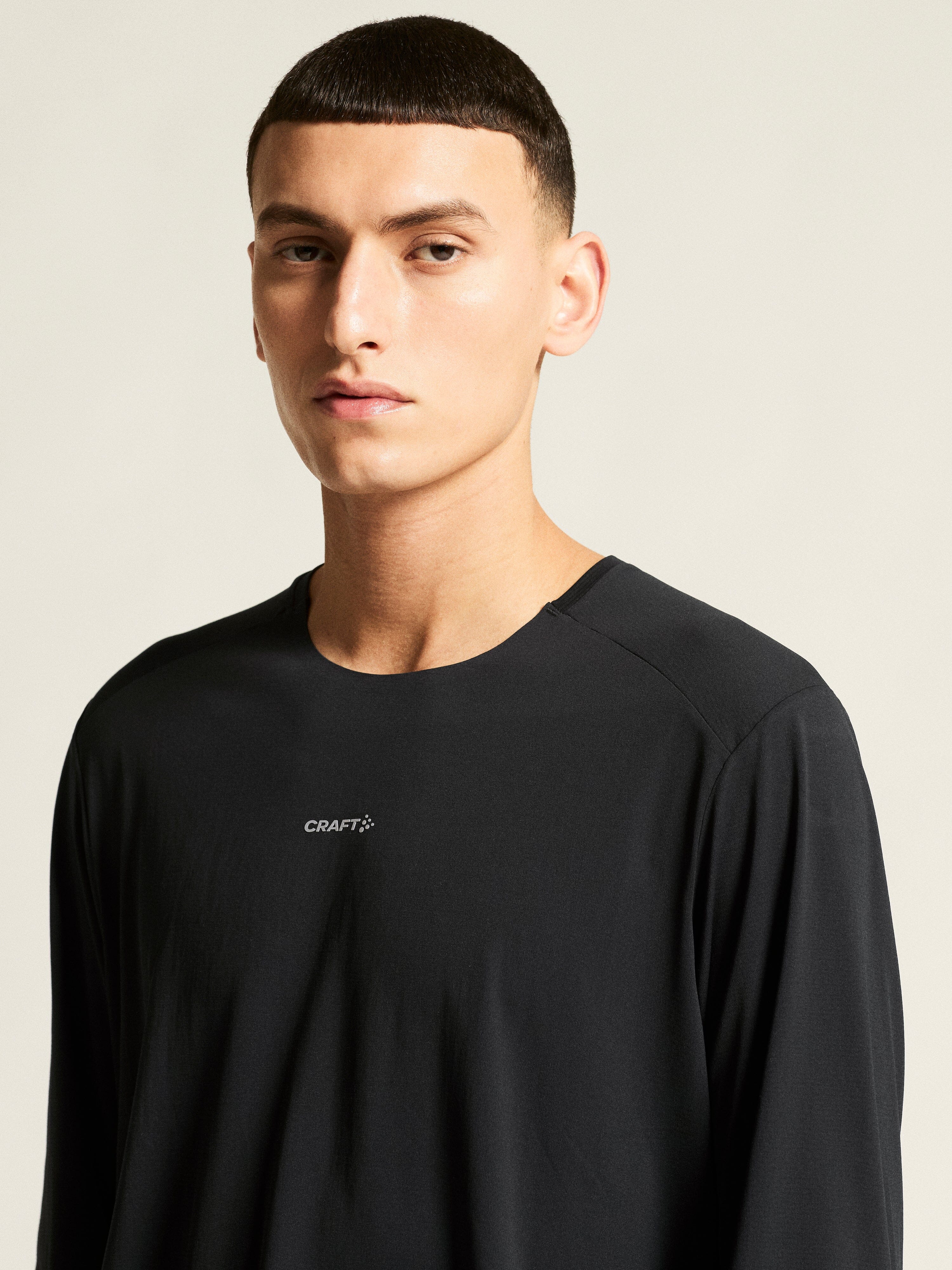 Men's Hypervent Longsleeve - Black - Image 3