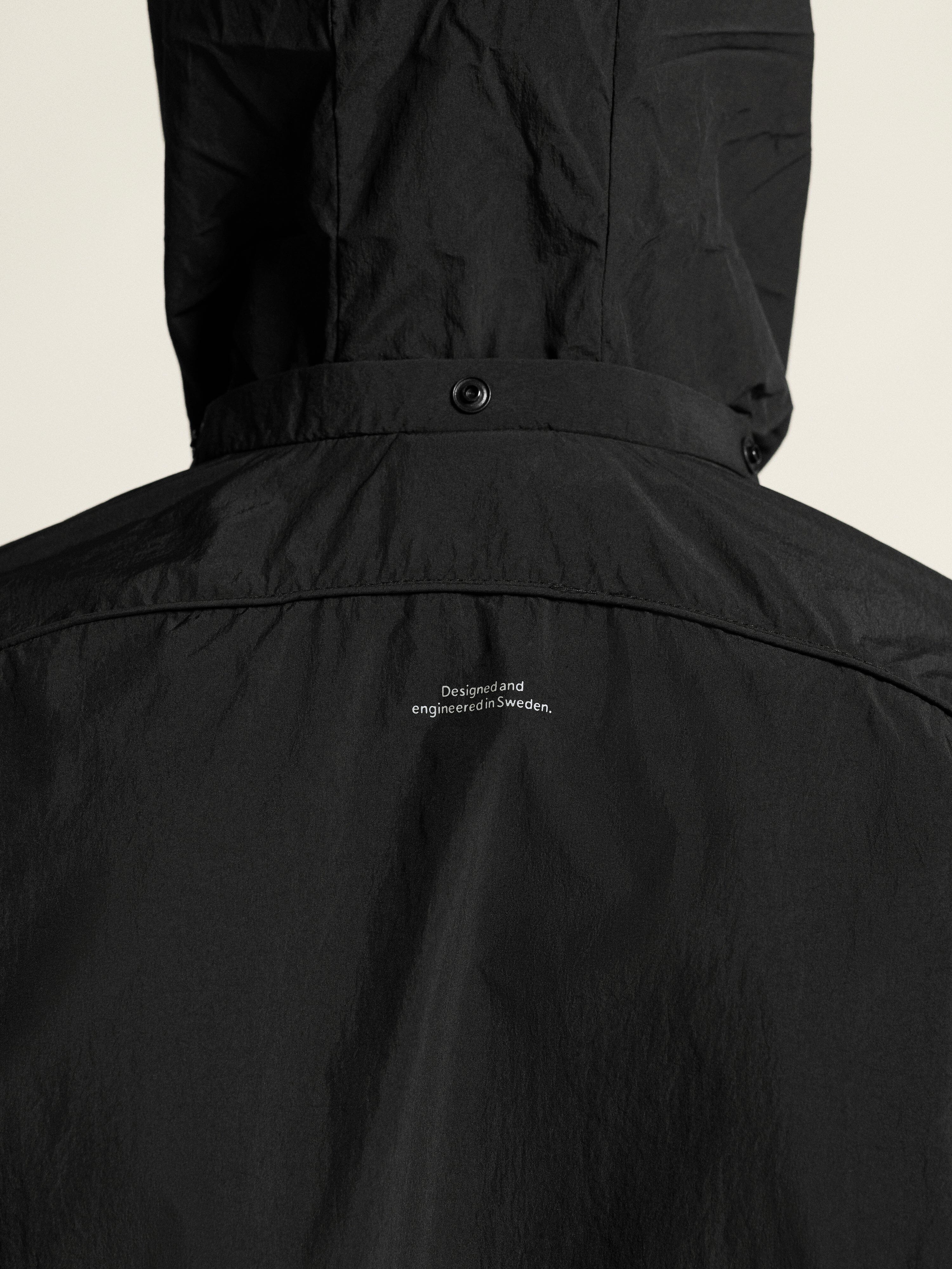 Men's Hypervent Oversized Wind Jacket - Black - Image 8