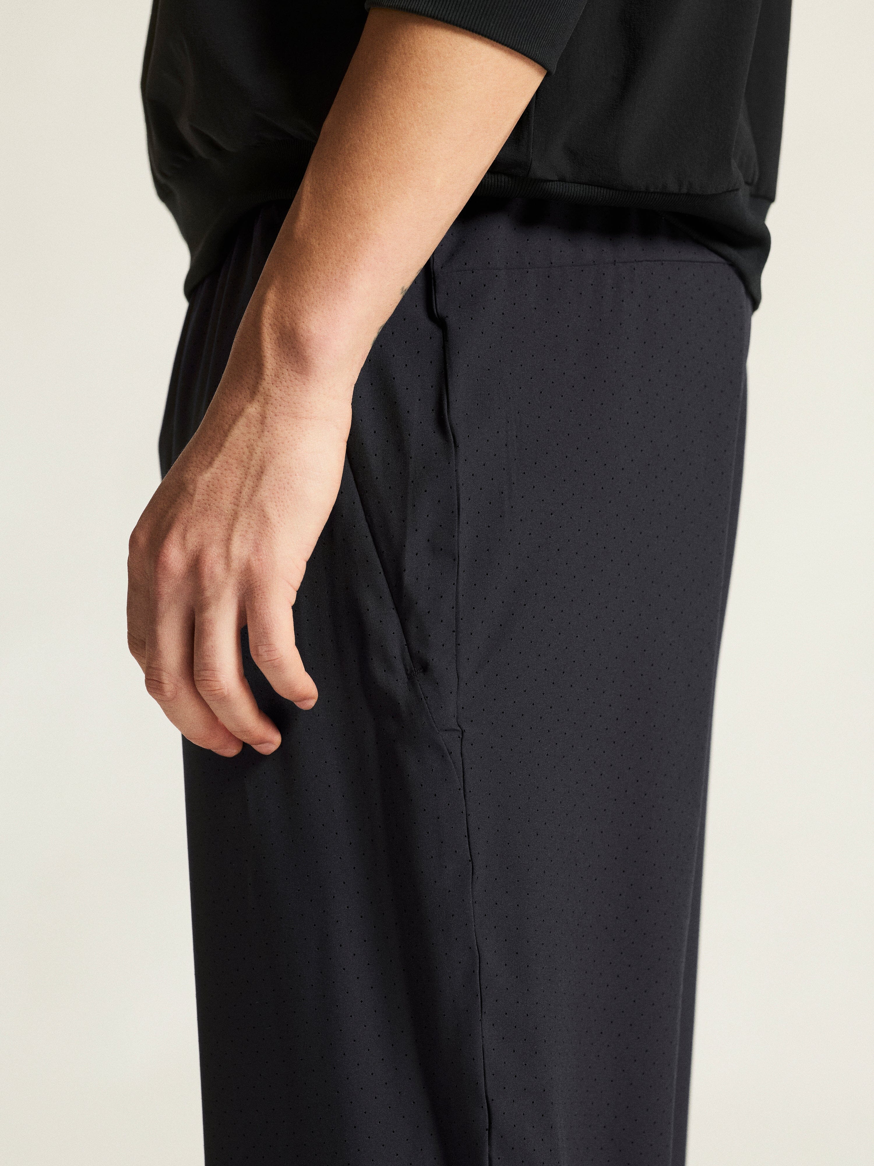 Men's Hypervent Pants - Black - Image 4