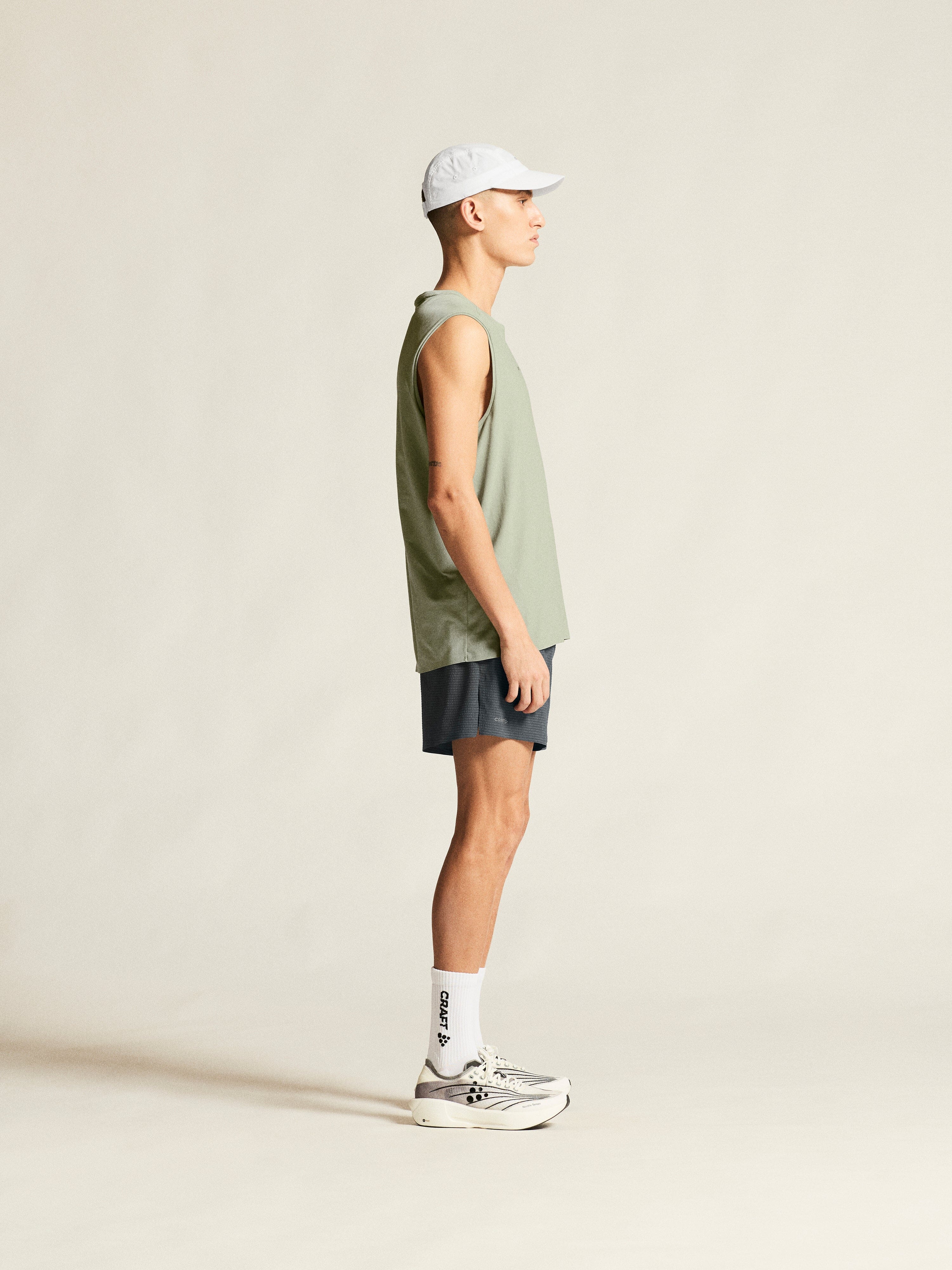 Men's Hypervent Sleeveless - Pigeon - Image 5