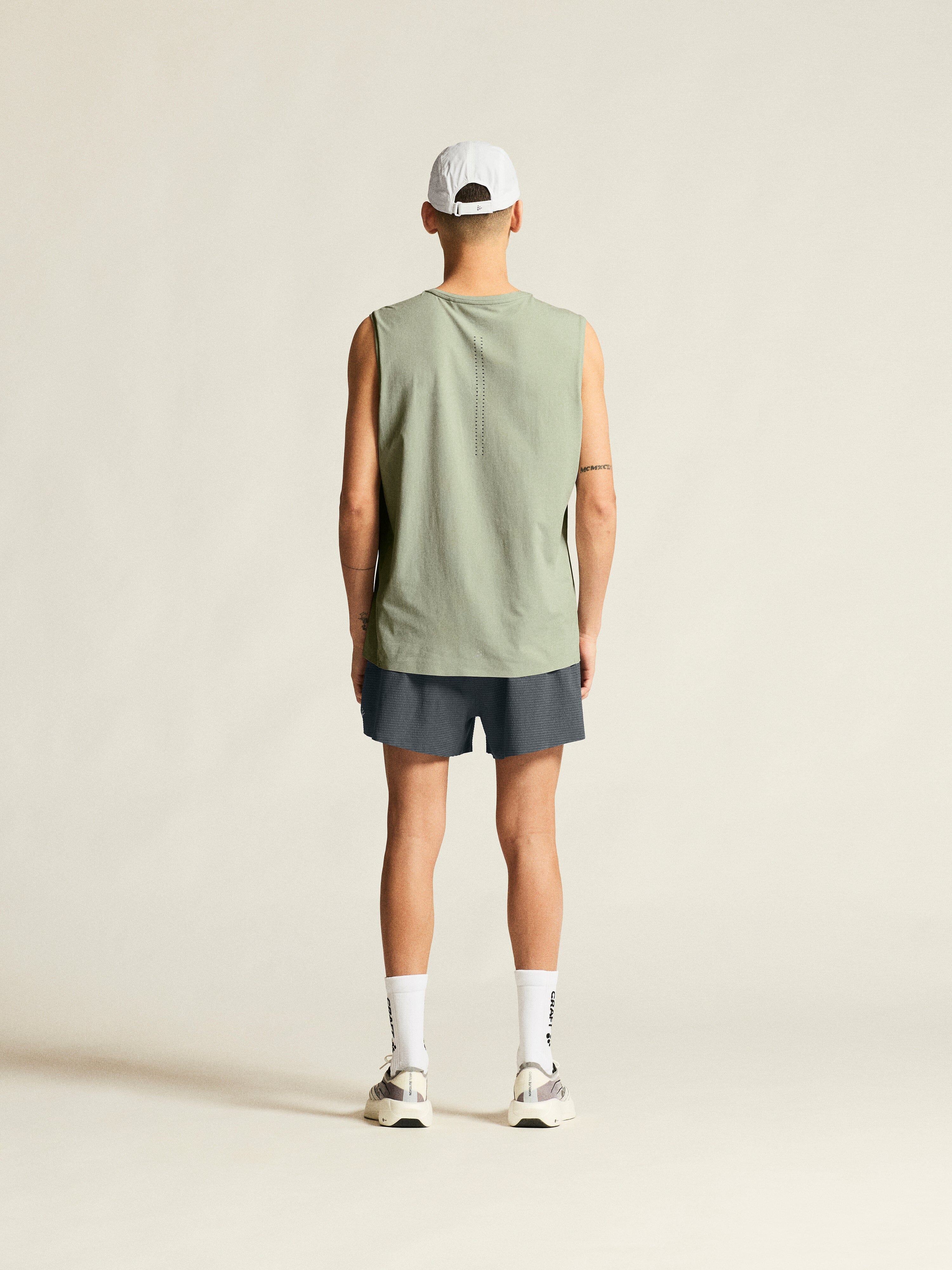 Men's Hypervent Sleeveless - Pigeon - Image 6