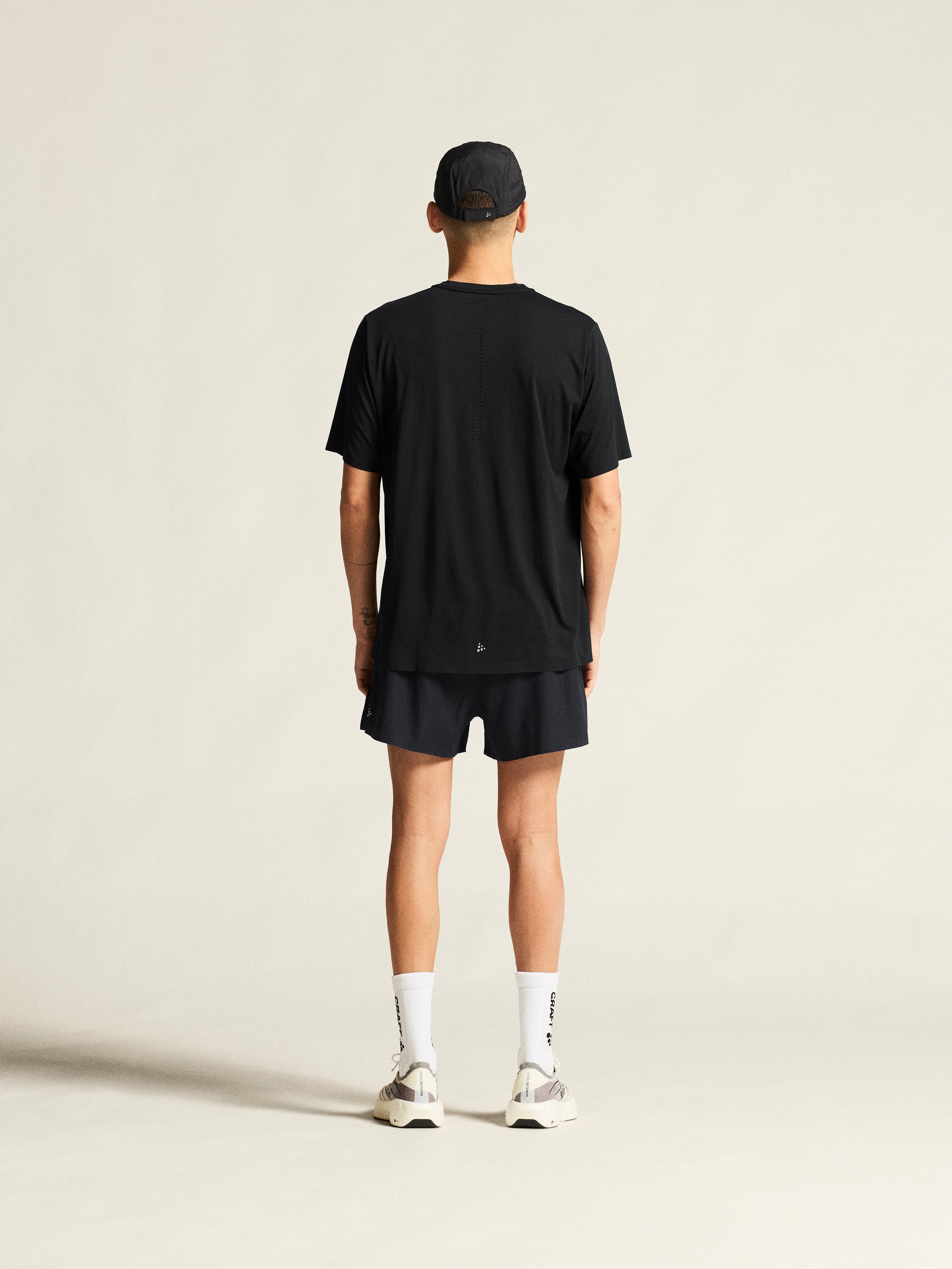 Men's Hypervent Tee - Black - Image 6