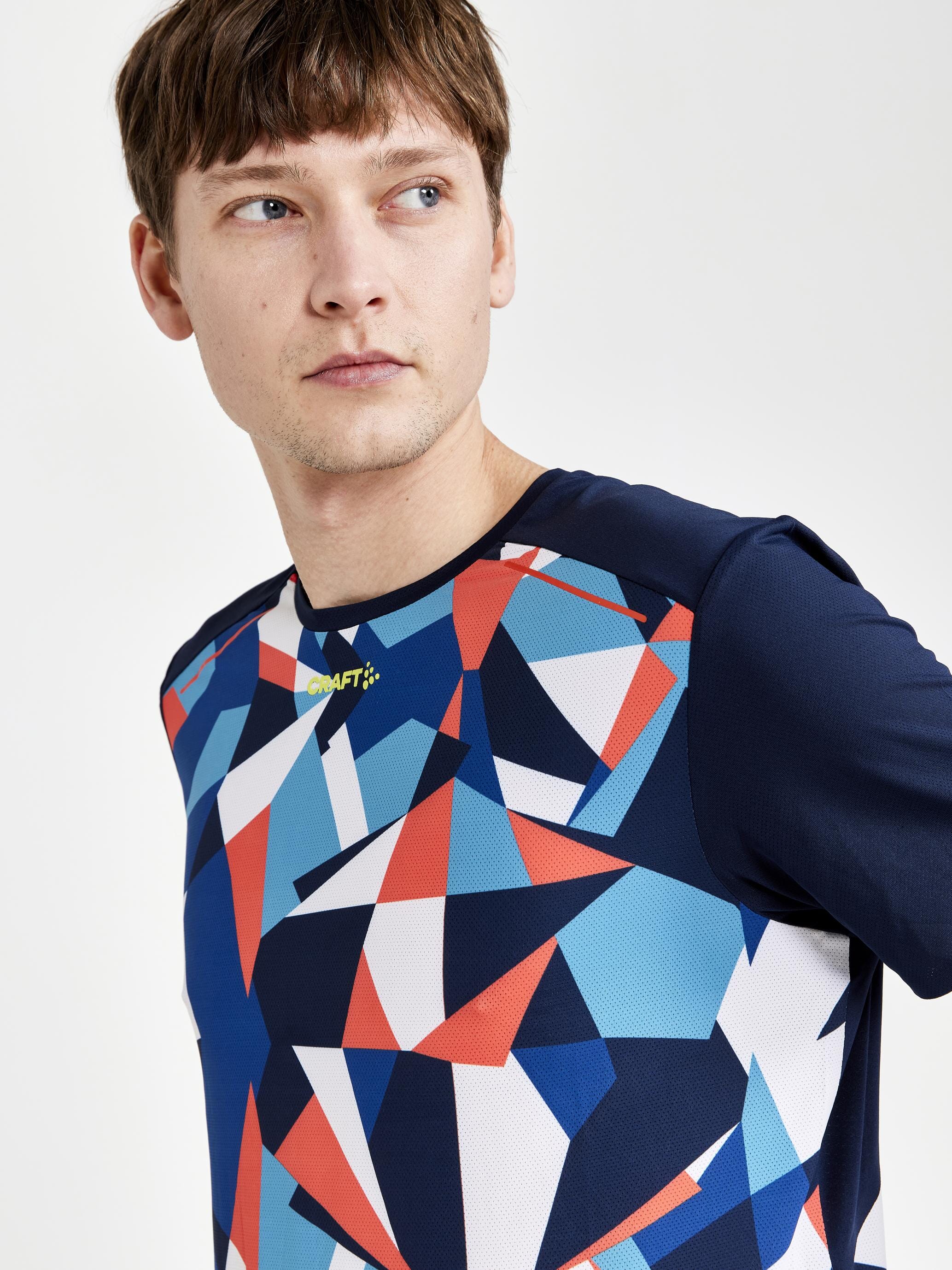 Men's Pro Dazzle Camo Running Tee - BLAZE/P DAZZLE CAMO - Image 3