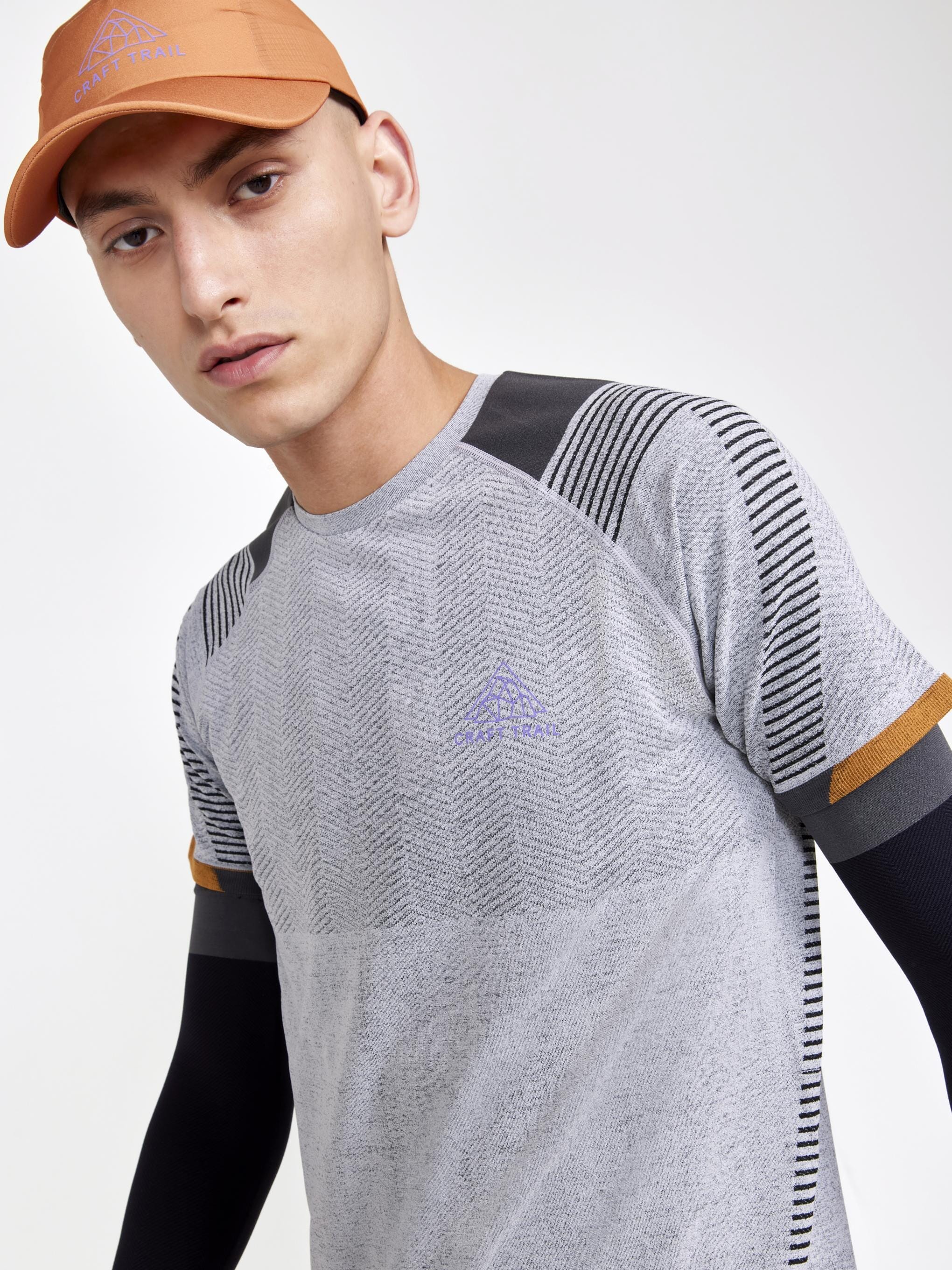 Men's Pro Trail Running Fuseknit Short Sleeve Tee - FLEX-DESERT - Image 3