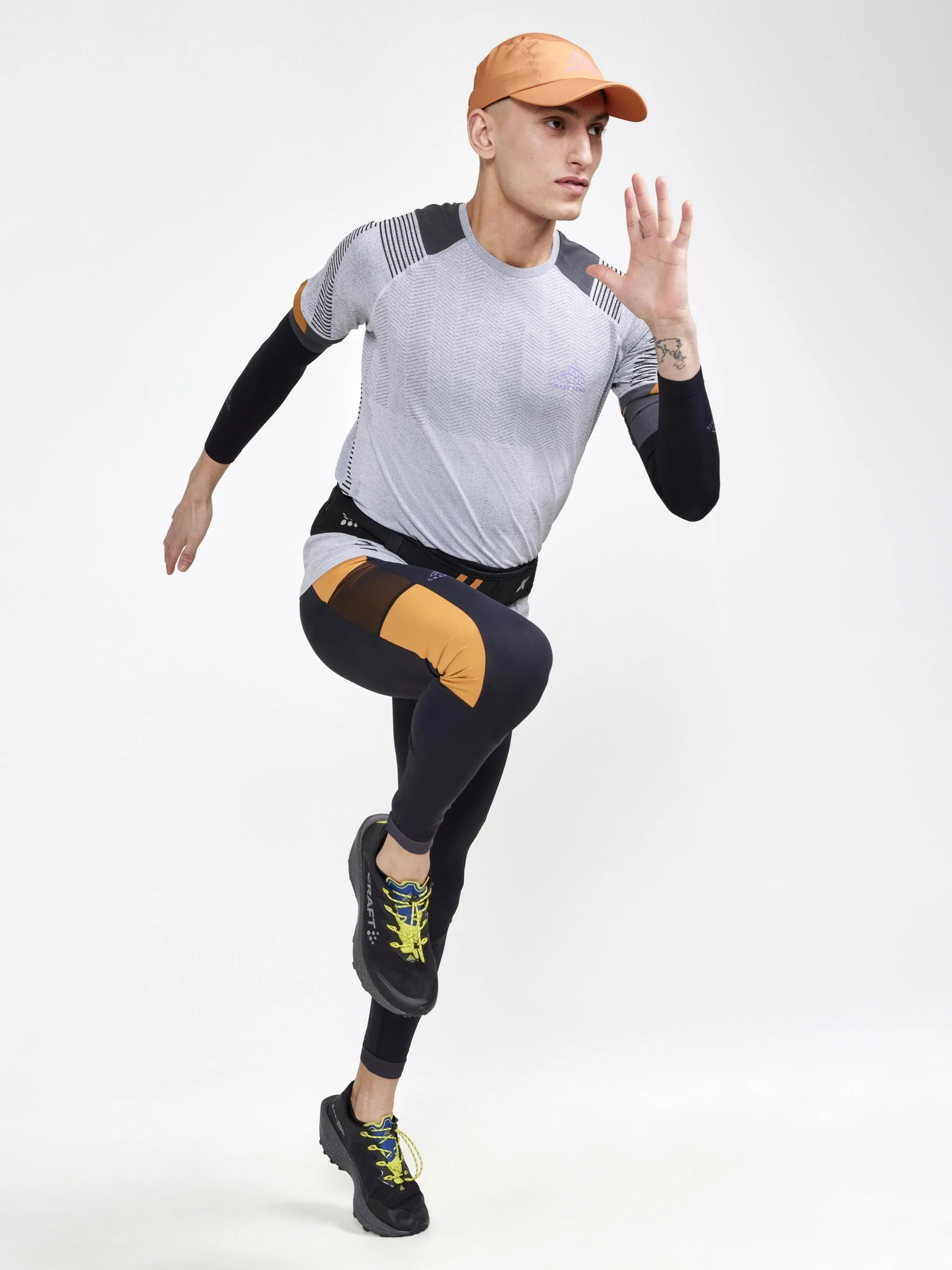 Men's Pro Trail Running Fuseknit Short Sleeve Tee - FLEX-DESERT - Image 5