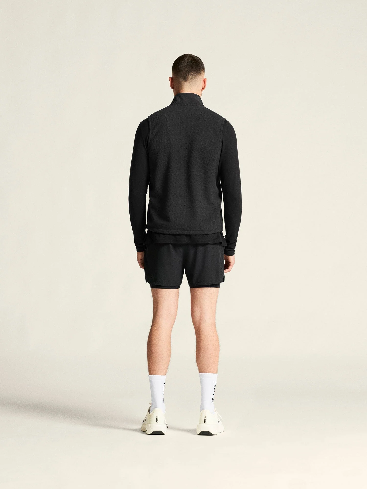Men's SubZ Fleece Running Vest - Black - Image 7