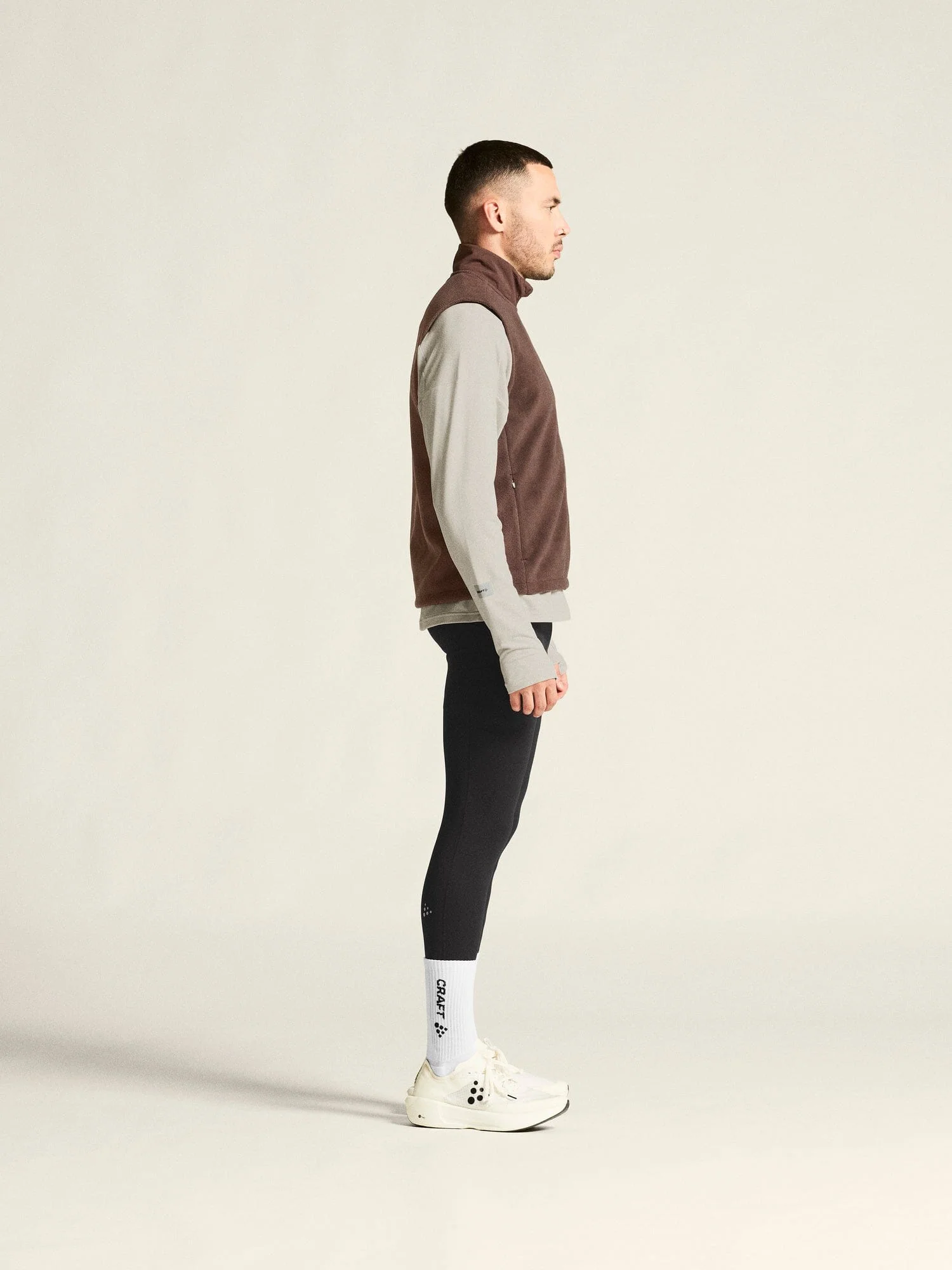 Men's SubZ Fleece Running Vest - Prune - Image 6