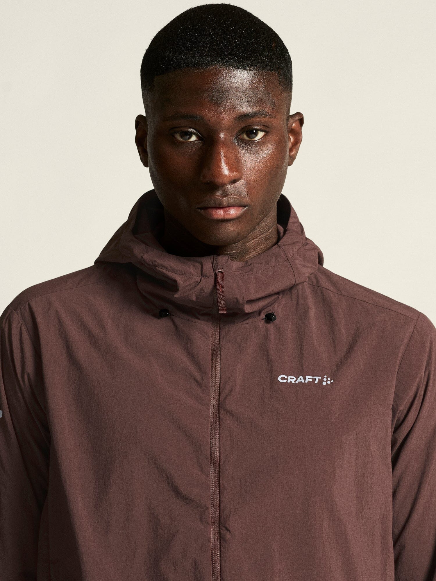 Men's SubZ Light Running Jacket - Prune - Image 3