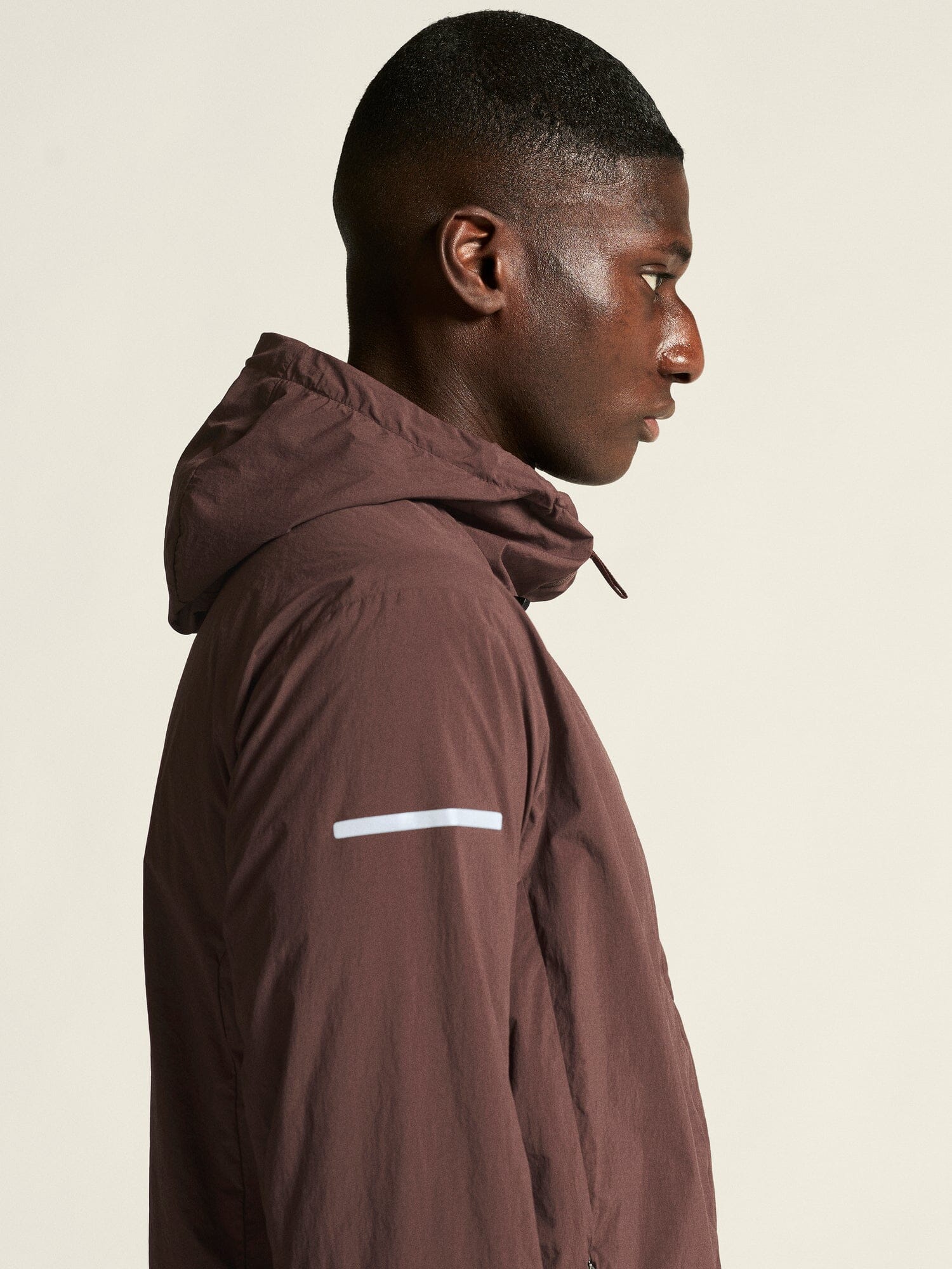 Men's SubZ Light Running Jacket - Prune - Image 6