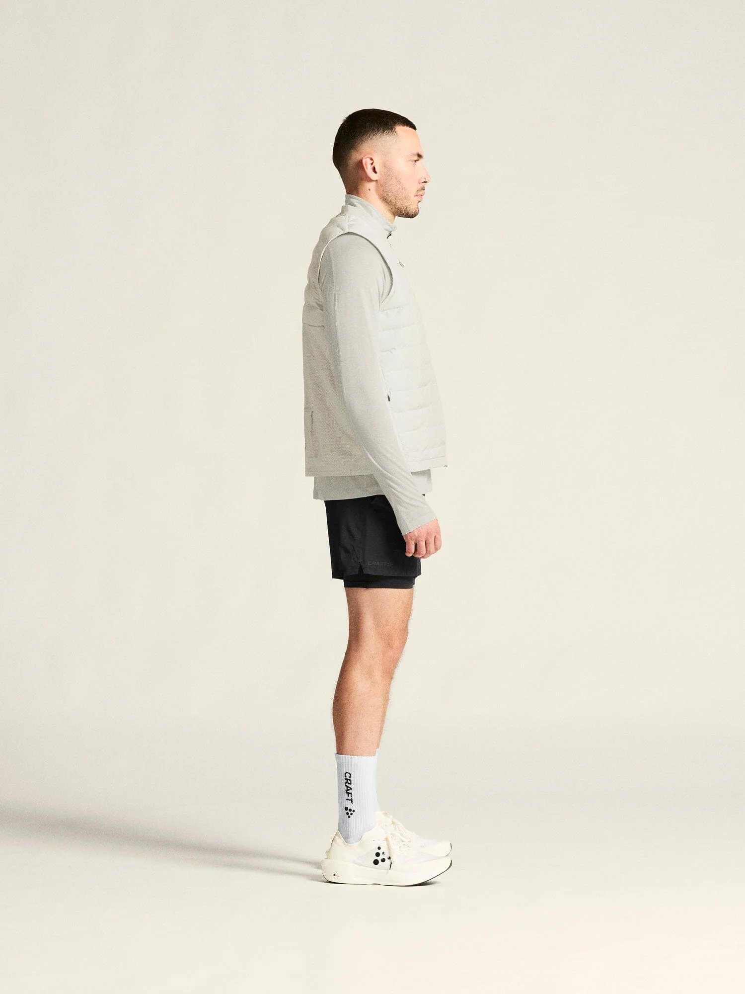 Men's SubZ Running Vest 4 - Cloud - Image 6