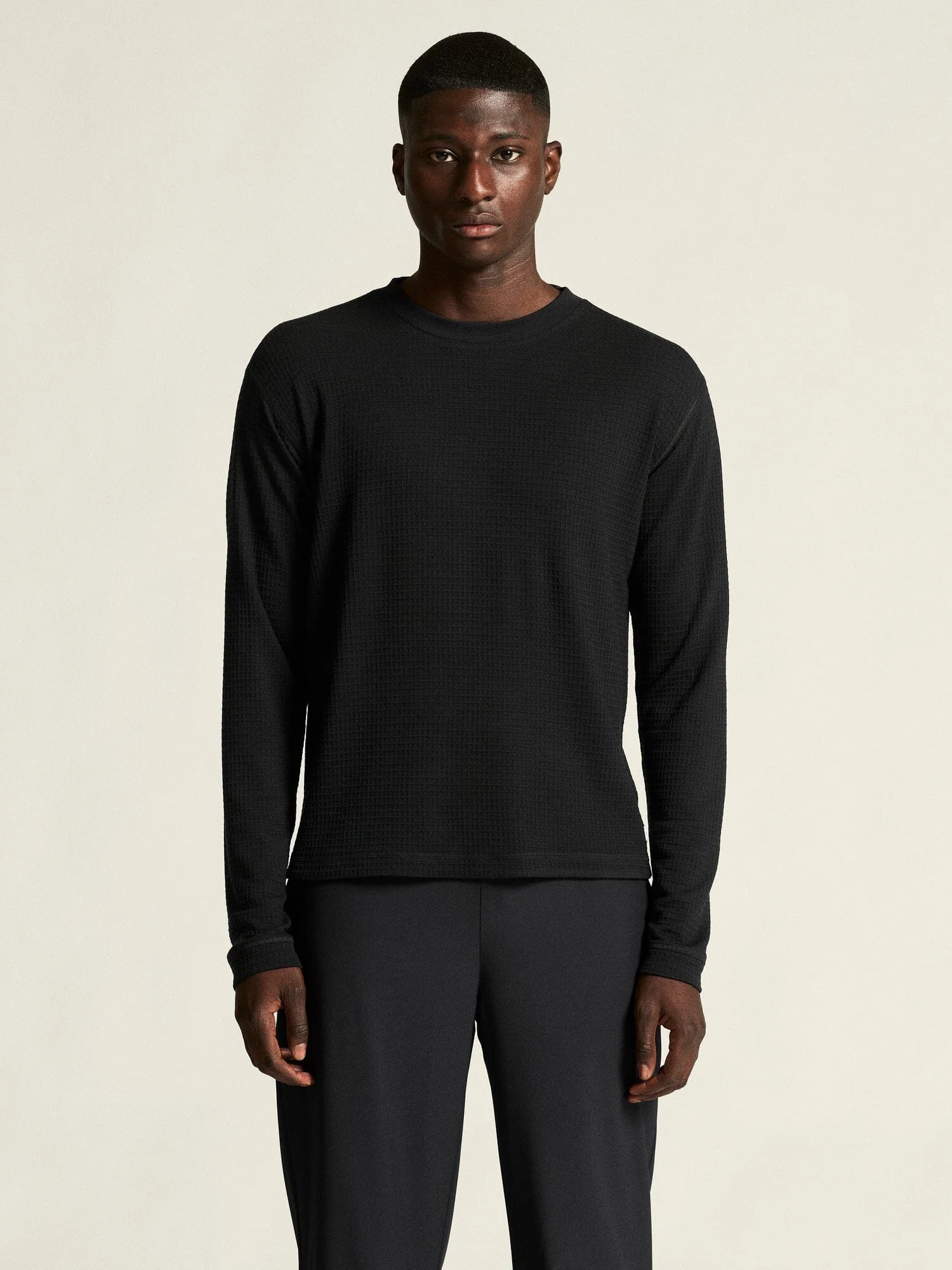 Men's Wool Waffle RN - Black - Image 2