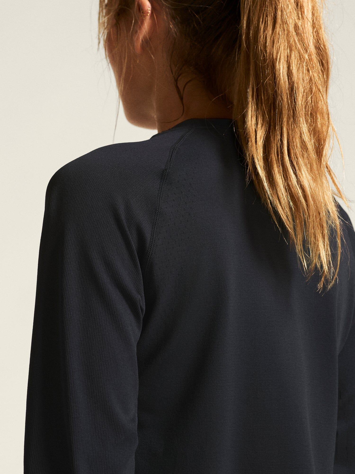 Women's Active Comfort LS 2 - Black - Image 4