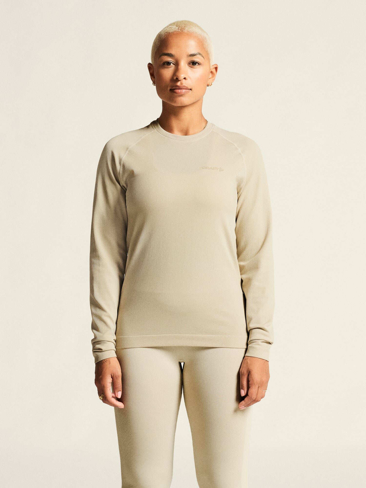 Women's Active Comfort LS 2 - Plaster - Image 2