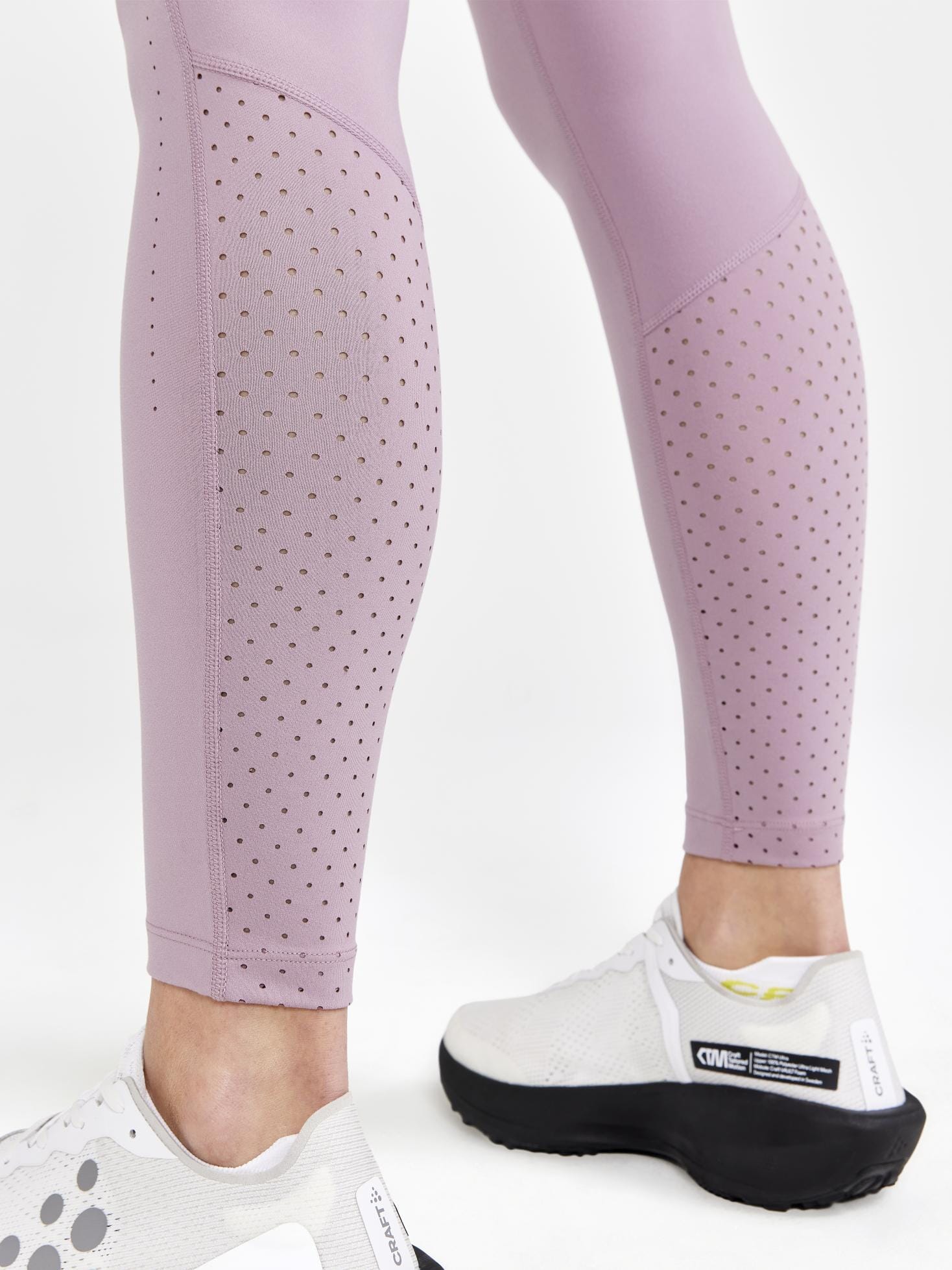 Women's ADV Charge Perforated Tights - GERBERA - Image 5