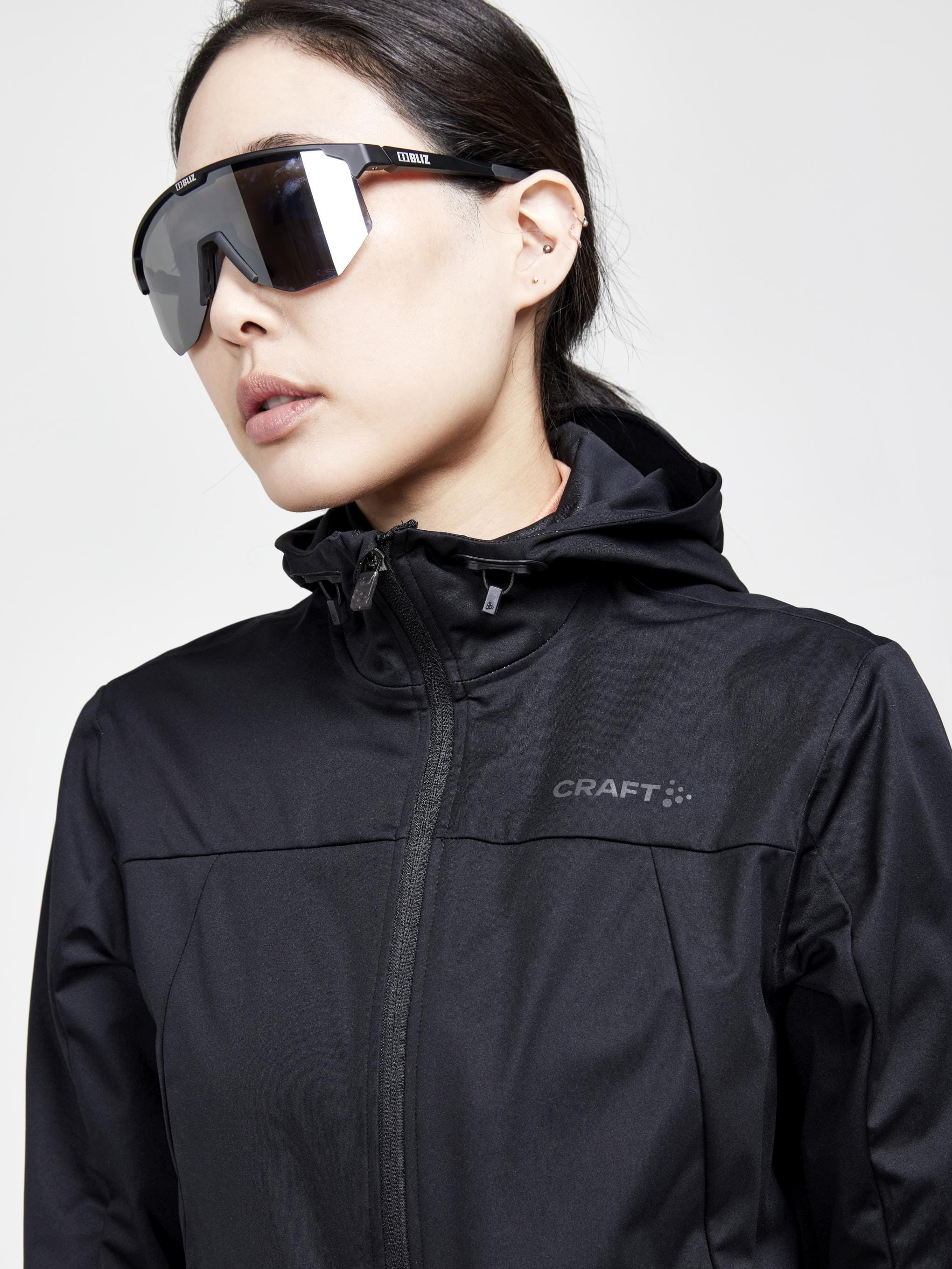 Women's ADV Essence Hydro Jacket - Black - Image 3