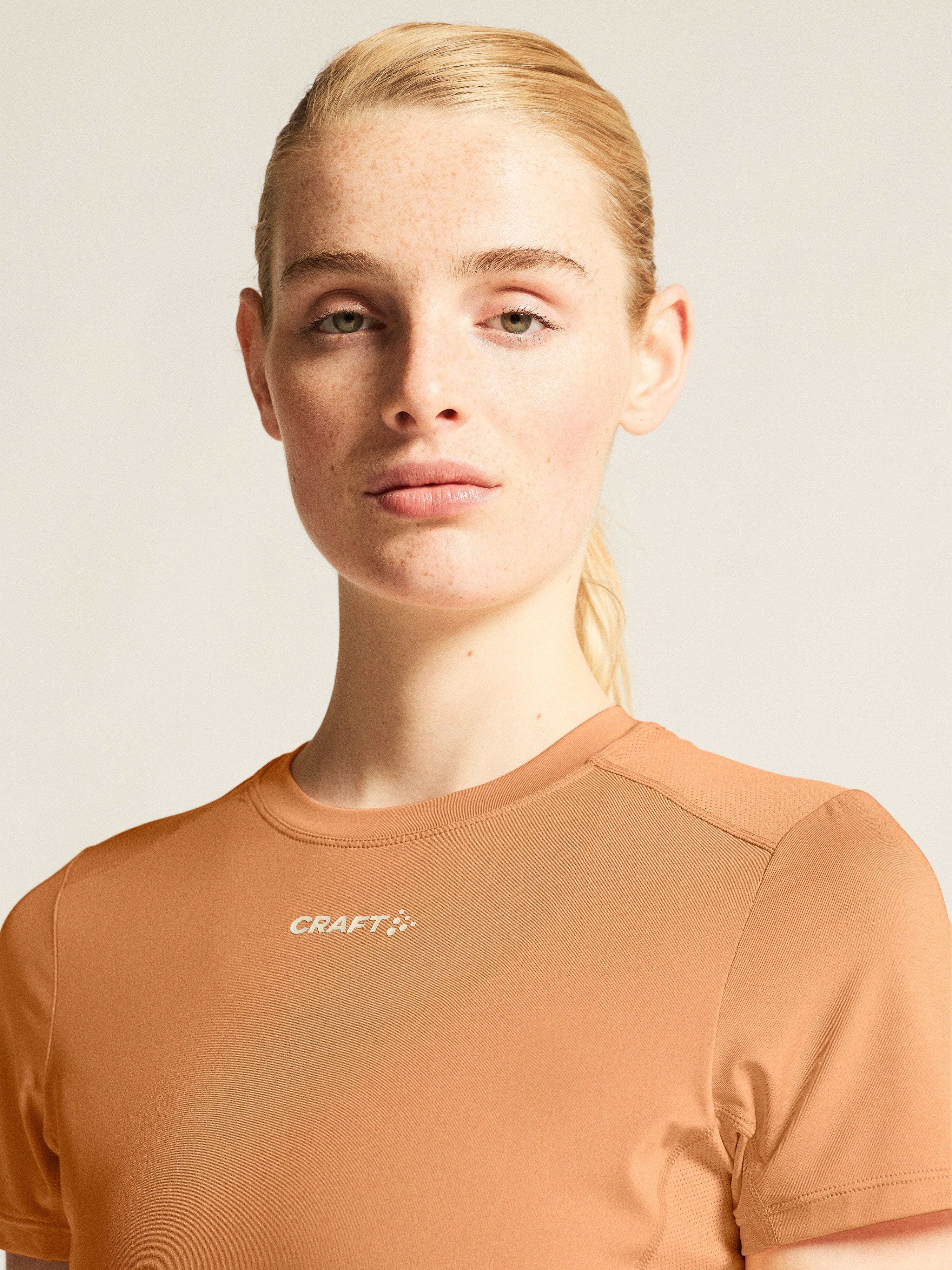 Women's Adv Essence SS Tee 2 - Apricot - Image 3