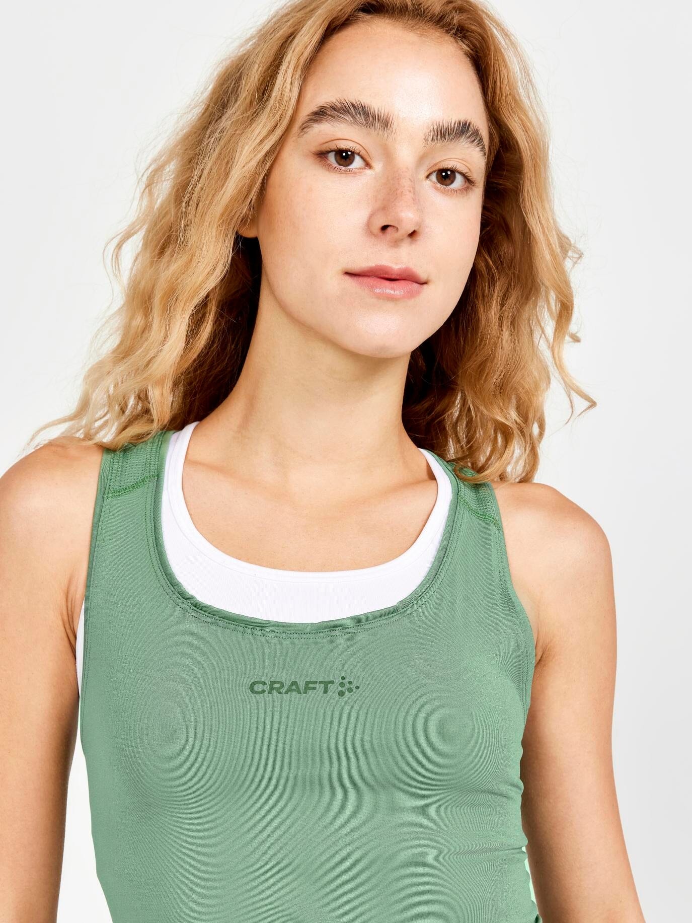 Women's ADV Essence Training Singlet - SWALE - Image 3