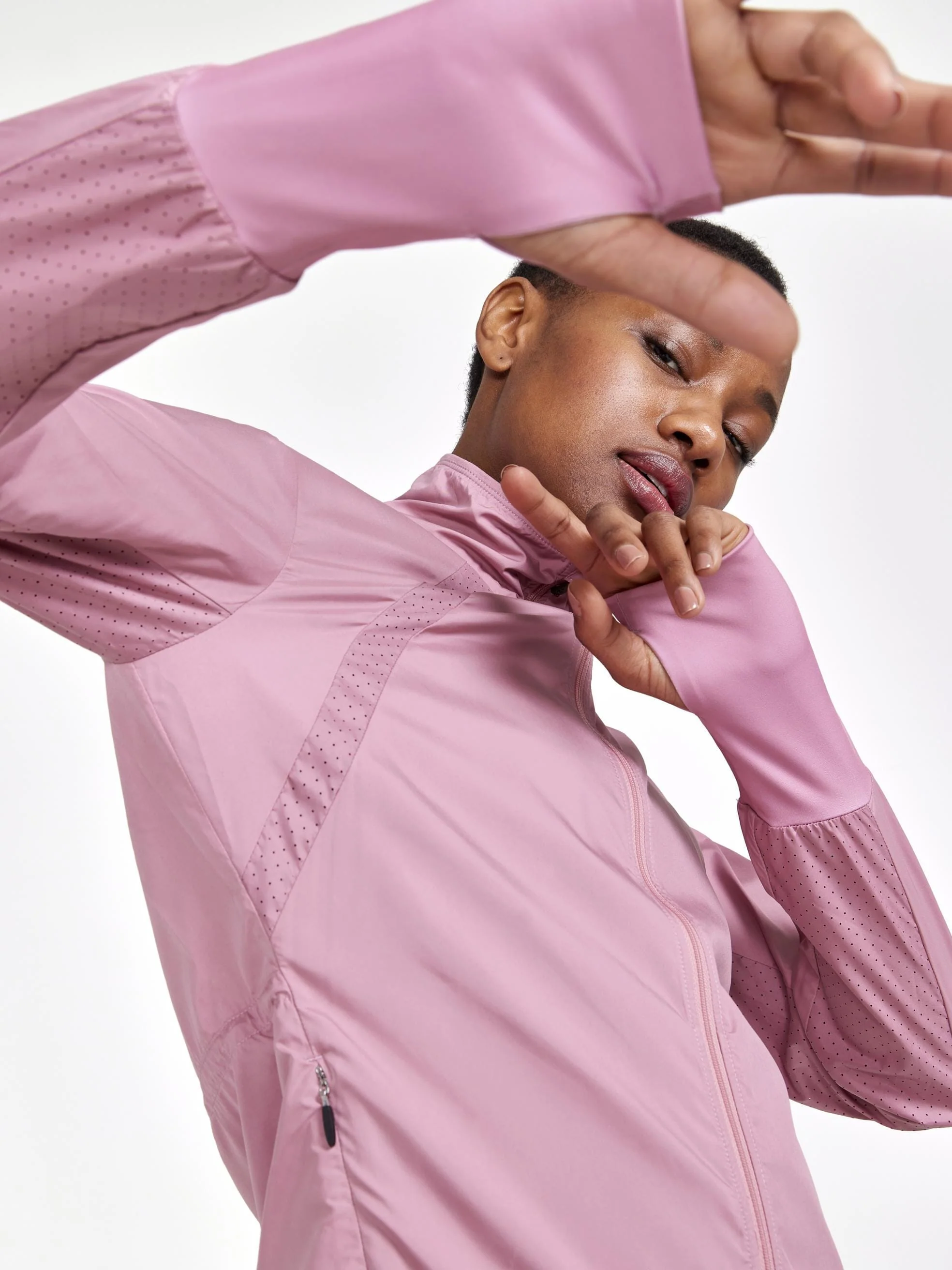 Women's ADV Essence Wind Jacket - CALM - Image 23