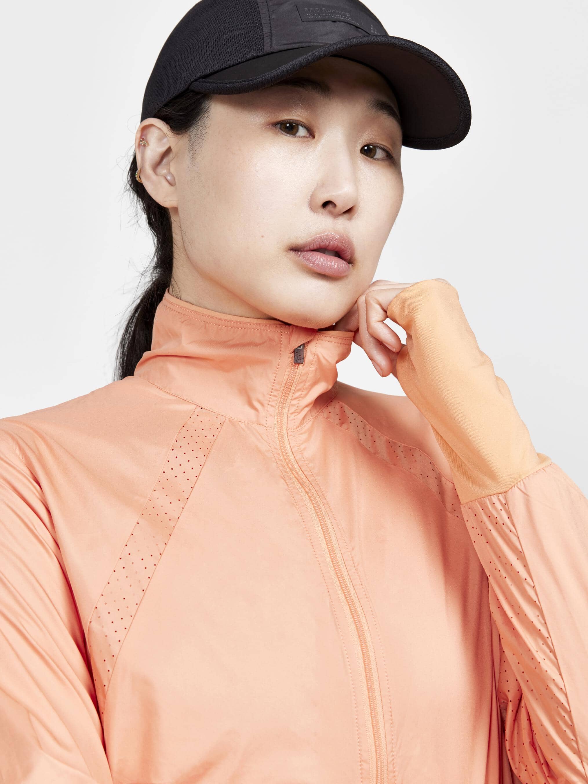 Women's ADV Essence Wind Jacket - CALM - Image 31