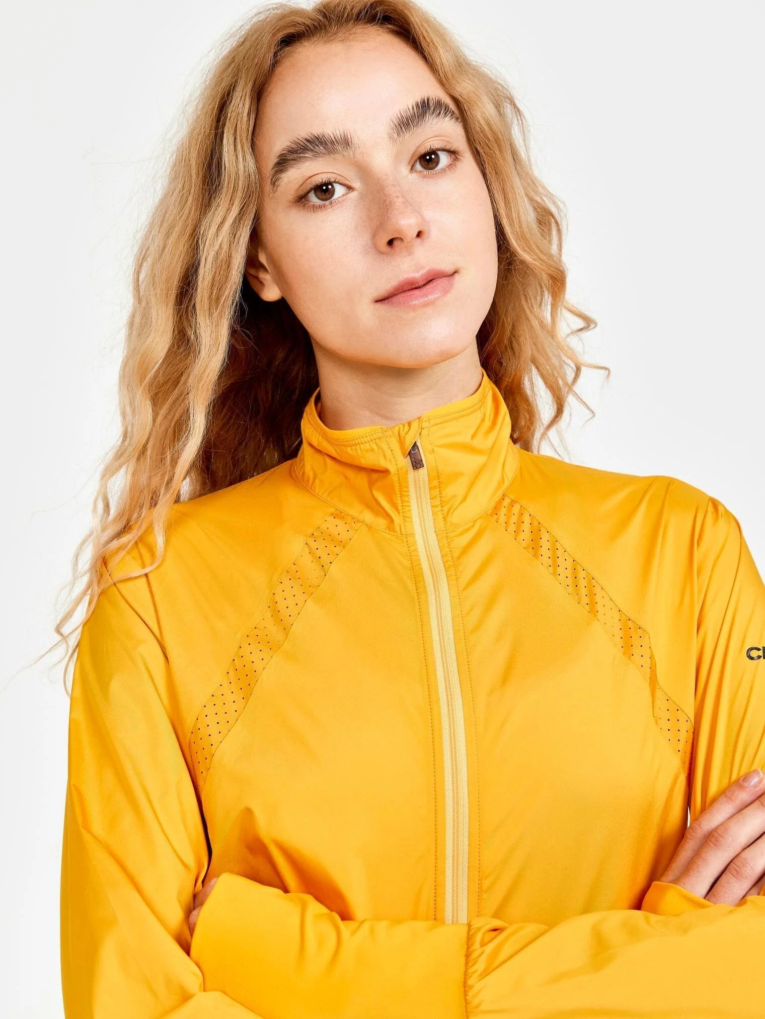 Women's ADV Essence Wind Jacket - GLOW-MULTI - Image 61