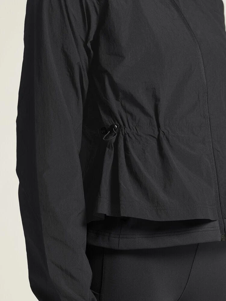 Women's ADV Join Windbreaker - Black - Image 5