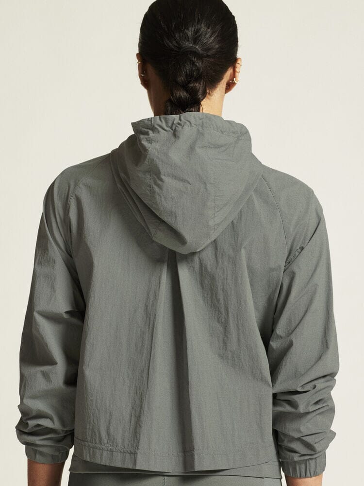 Women's ADV Join Windbreaker - Leaf - Image 3