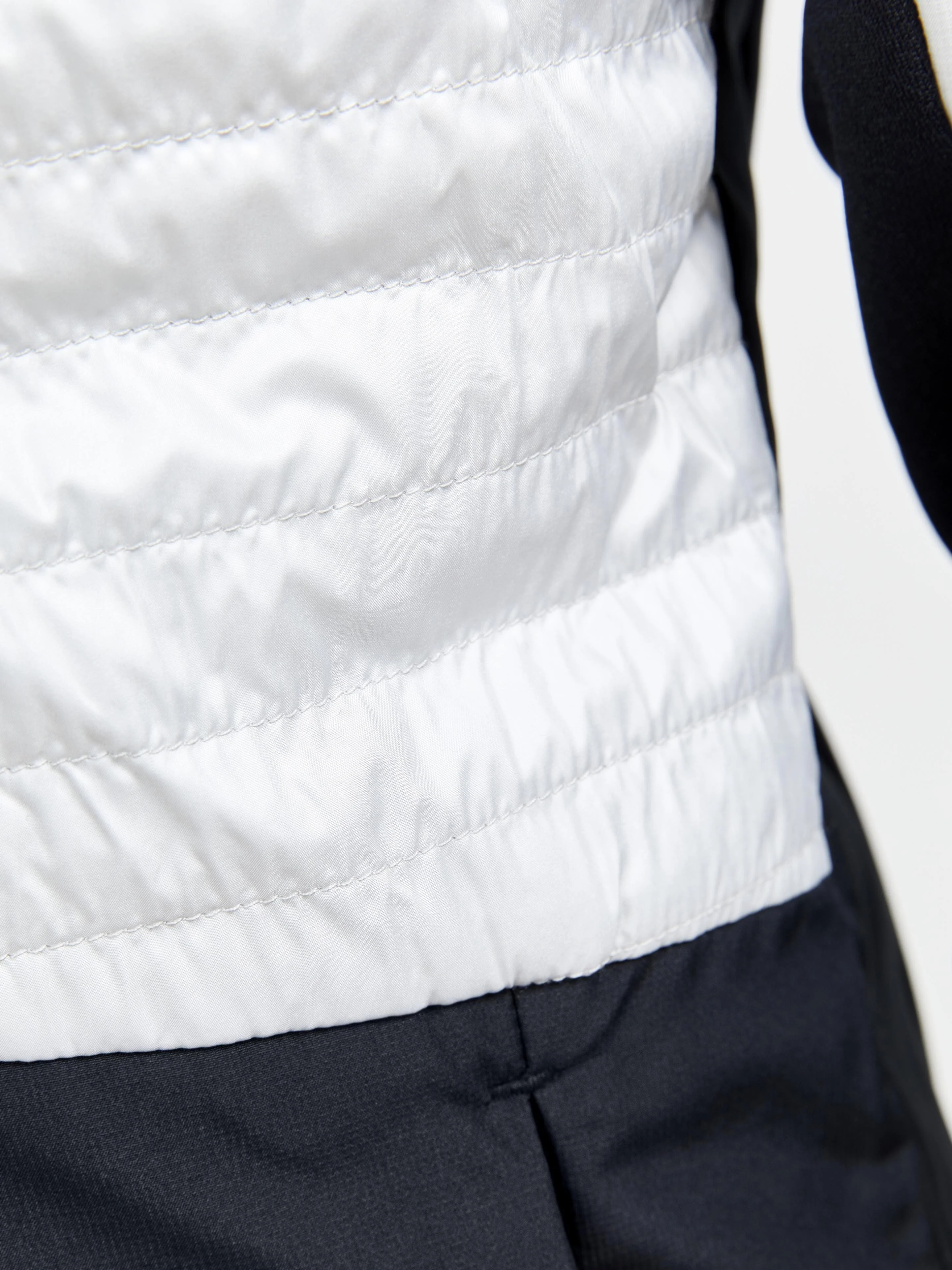 Women's ADV Storm Insulate XC Jacket - ASH/BLACK - Image 3