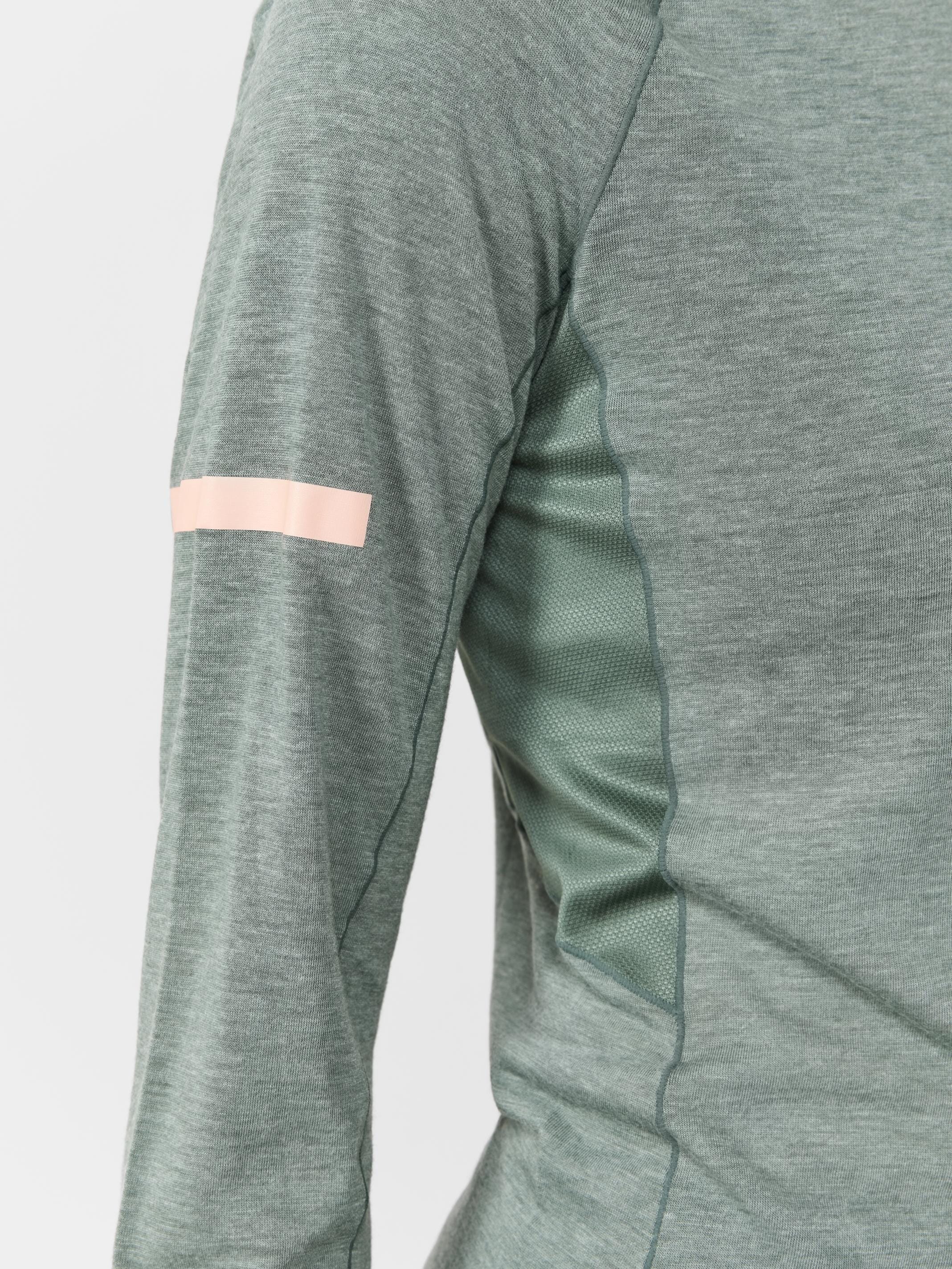 Women's ADV SubZ Wool Running Tee 2 - WHISPER - Image 25