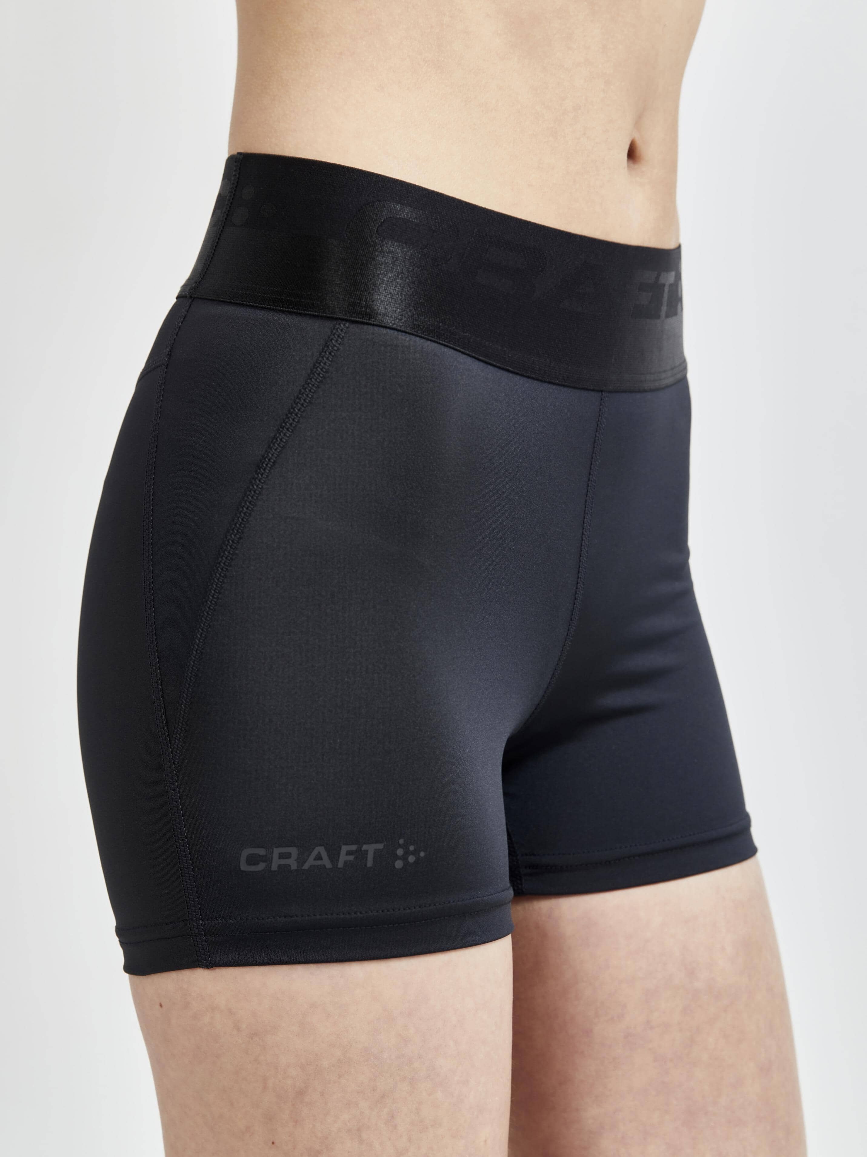 Women's Core Essence Training Hot Pants - Black - Image 3