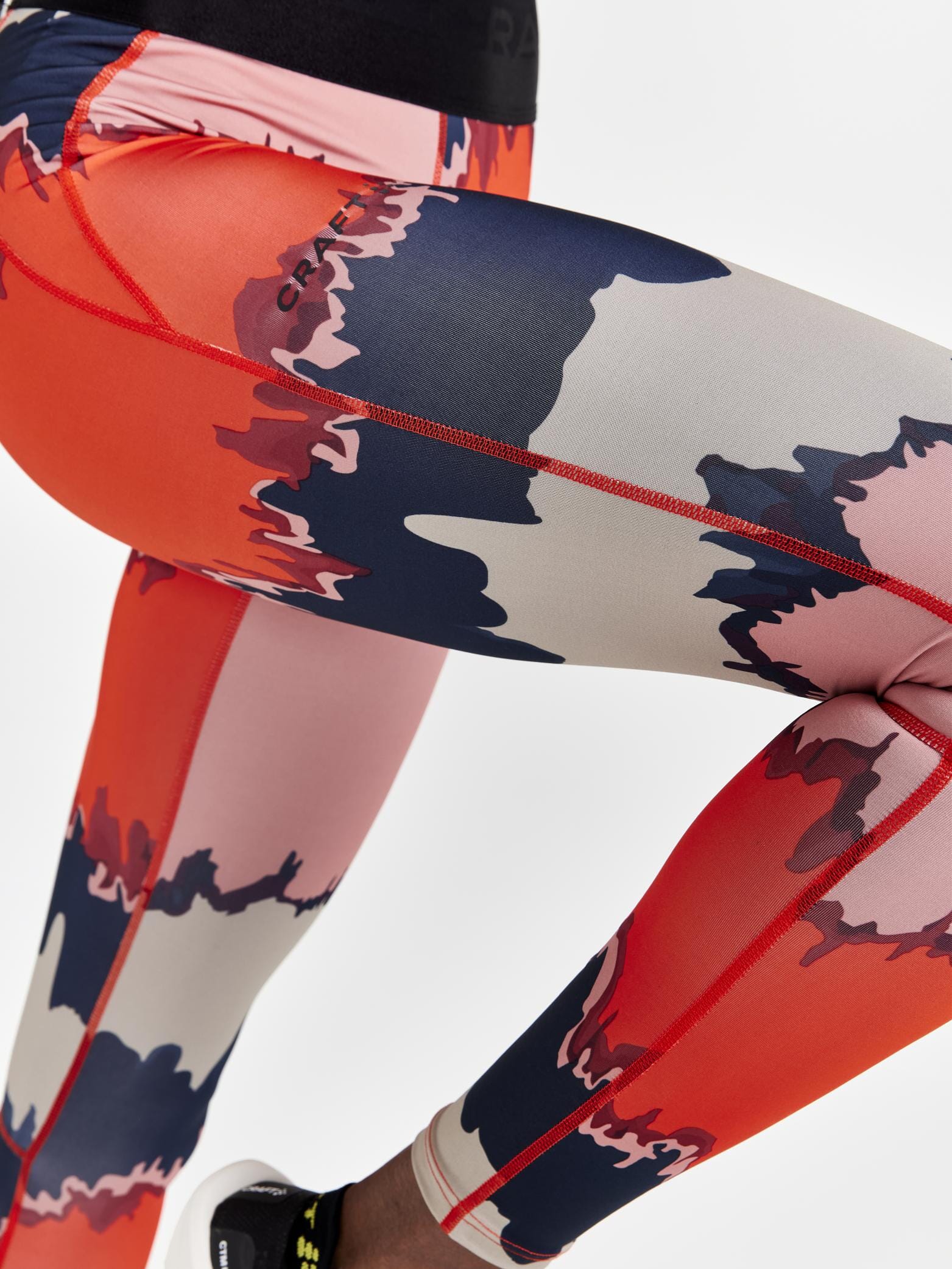 Women's Core Essence Training Tights - SOLO-MULTI - Image 4