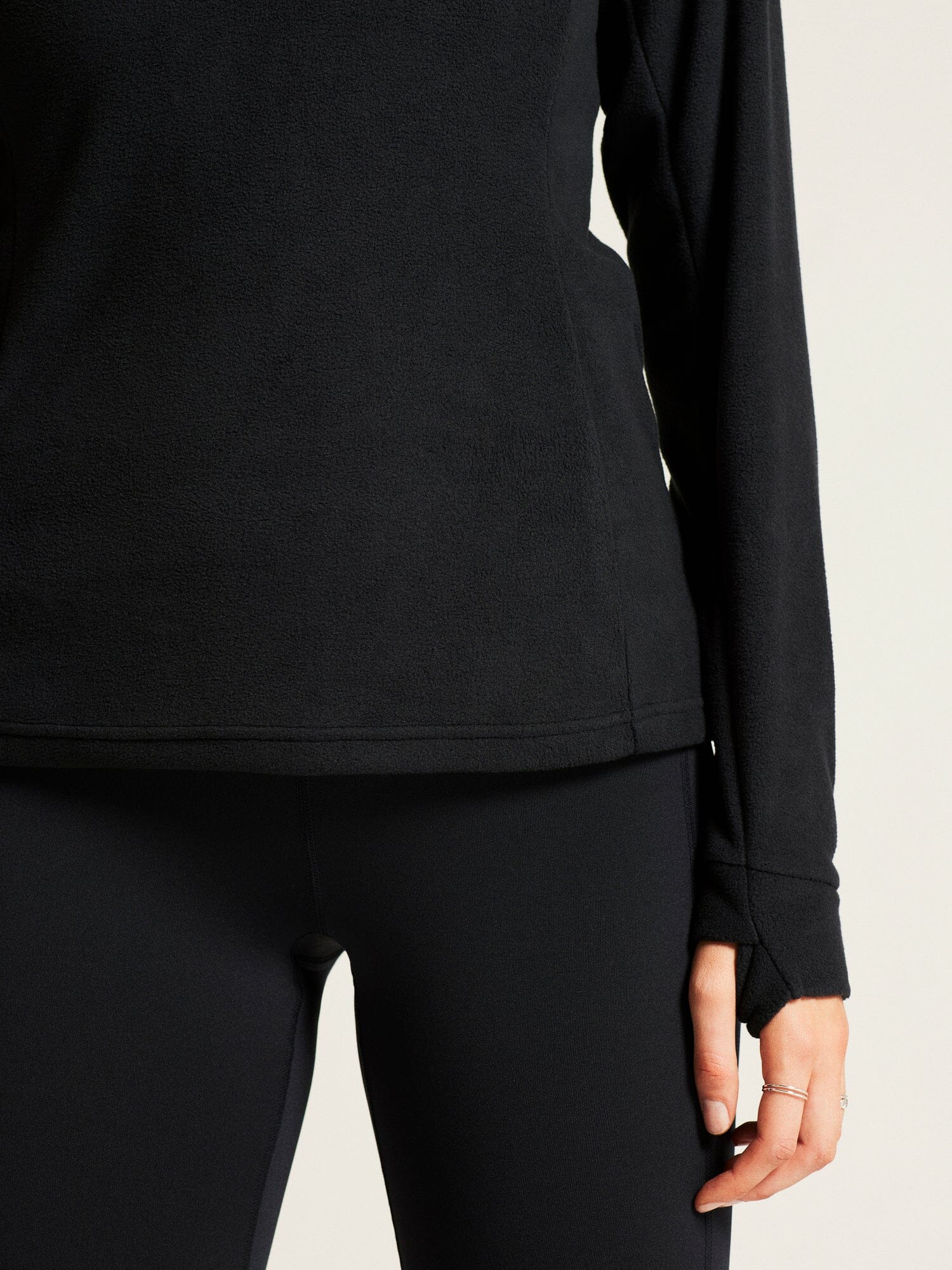 Women's Core Explore Fleece Midlayer - Black - Image 4