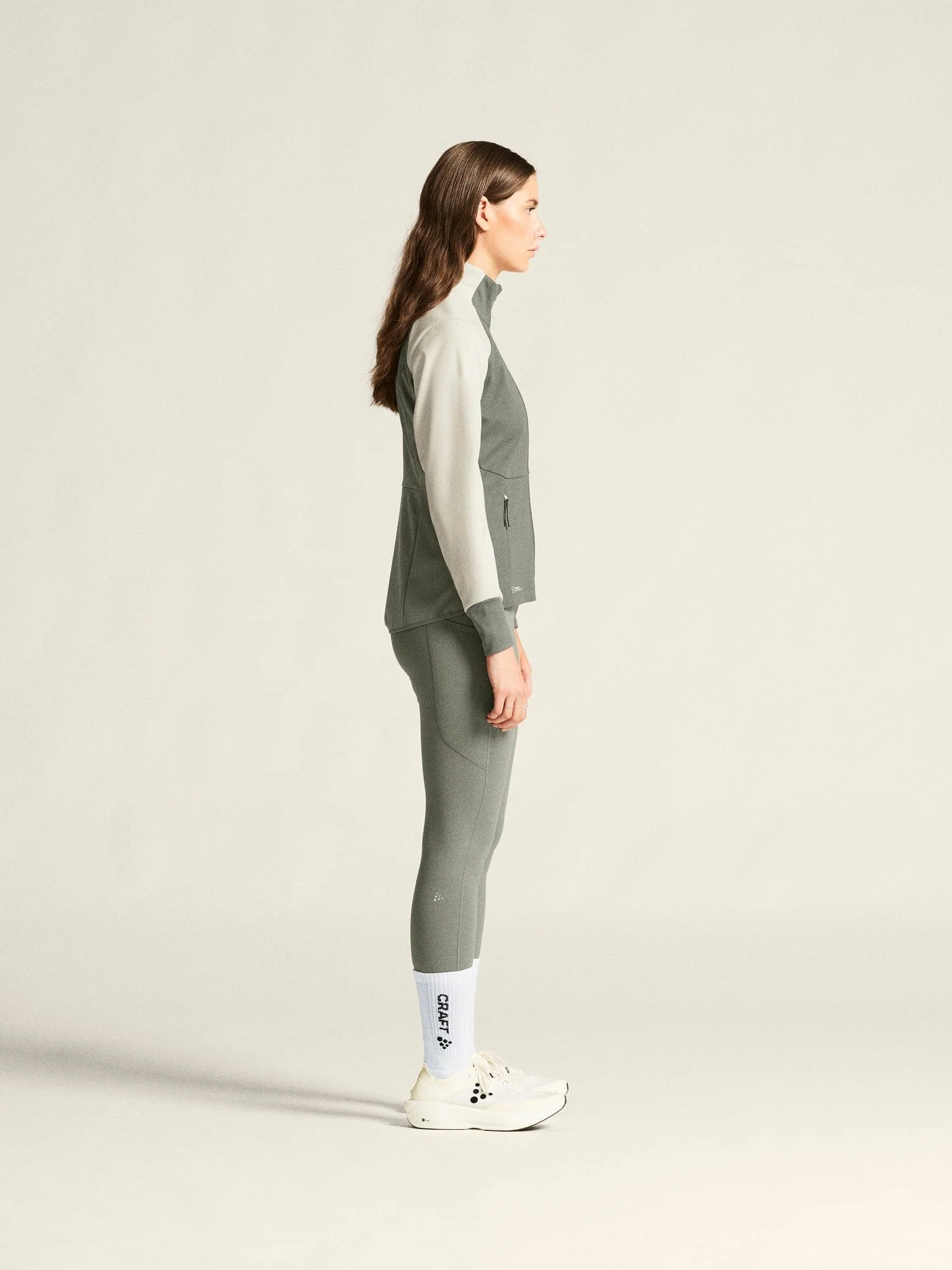 Women's Core XC Training Jacket - Leaf/Tofu - Image 4