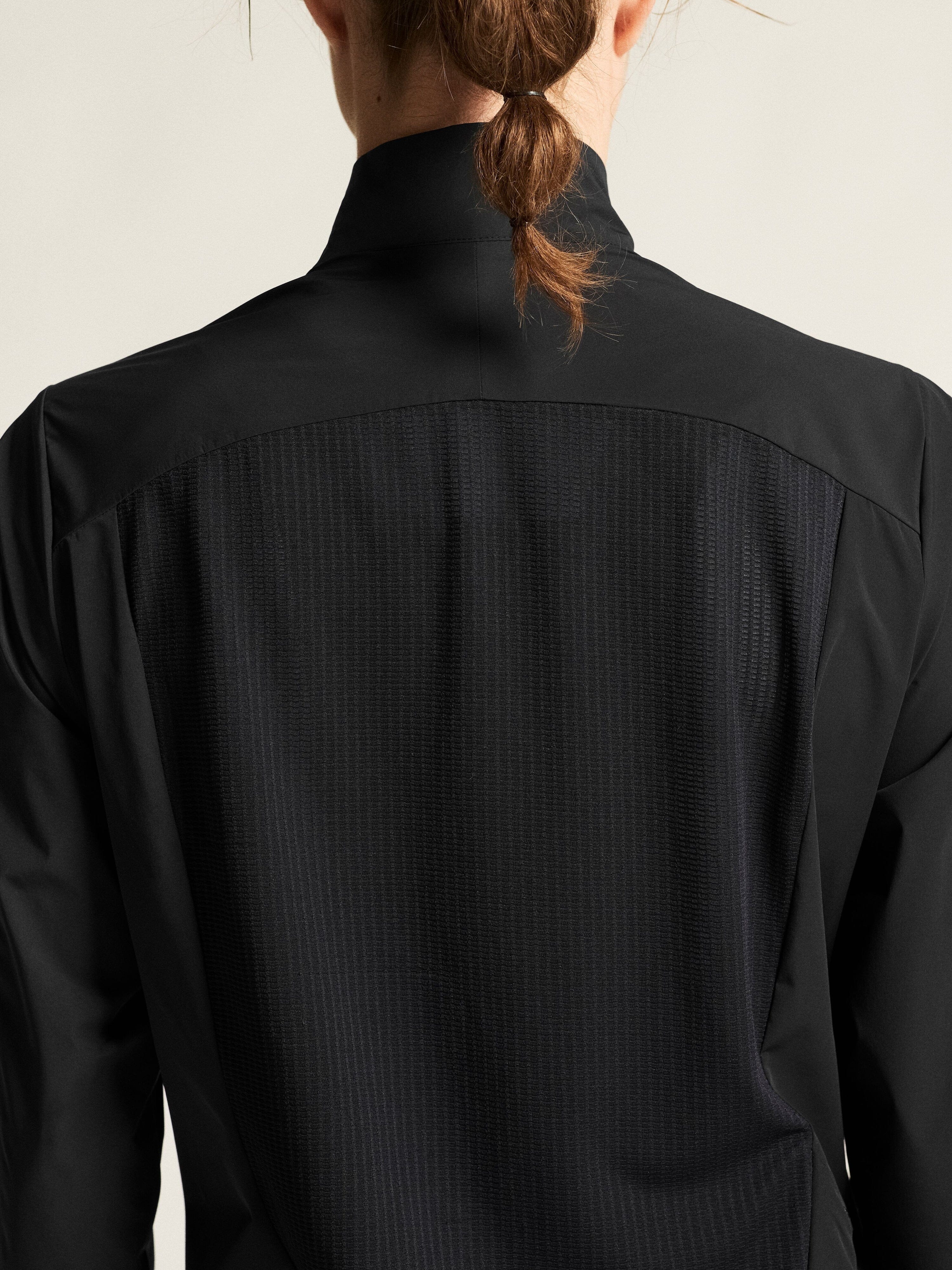 Women's Endur Light Wind Jacket - Black - Image 5