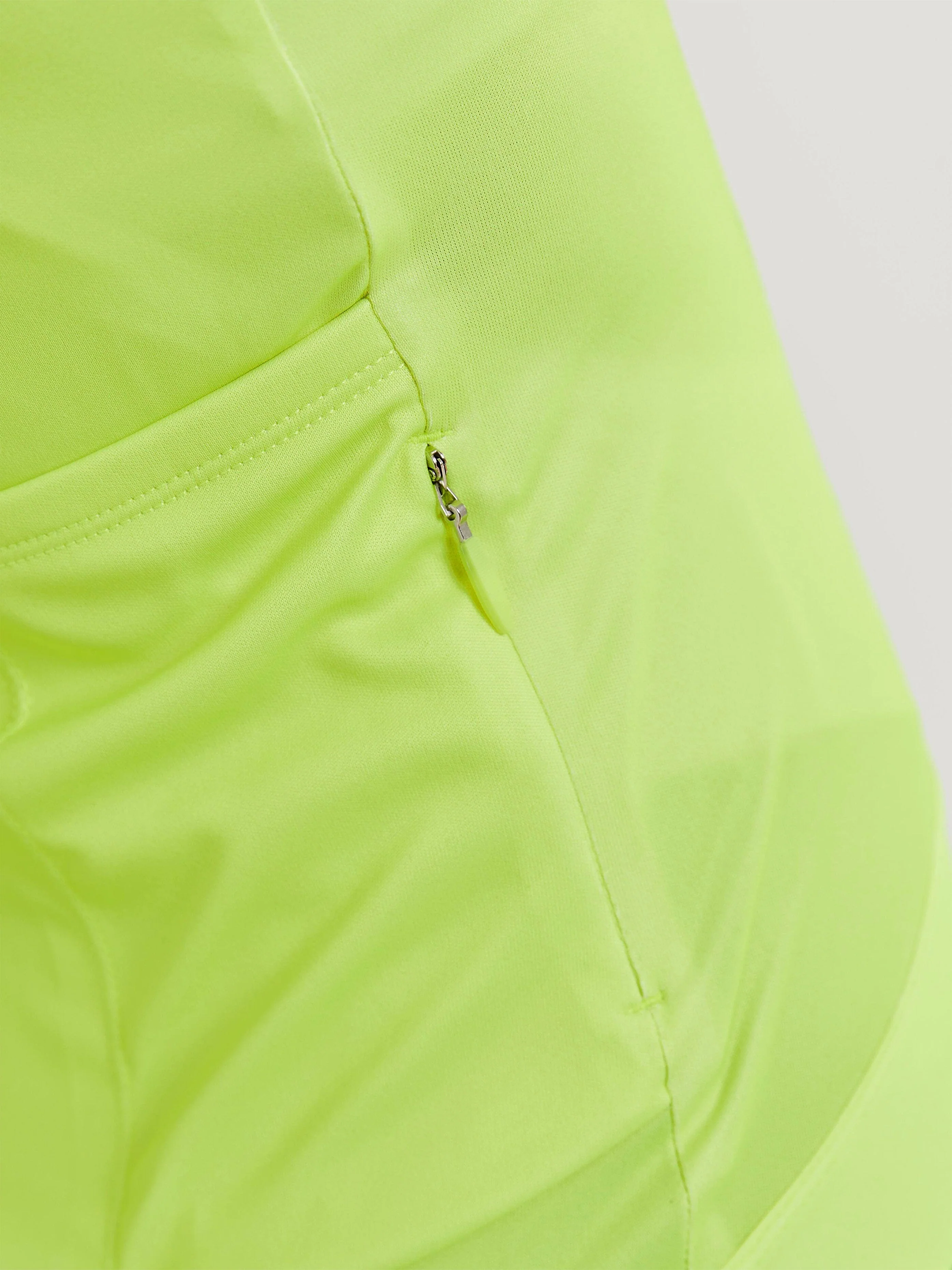 Women's Essence Cycling Jersey - SNAP - Image 4