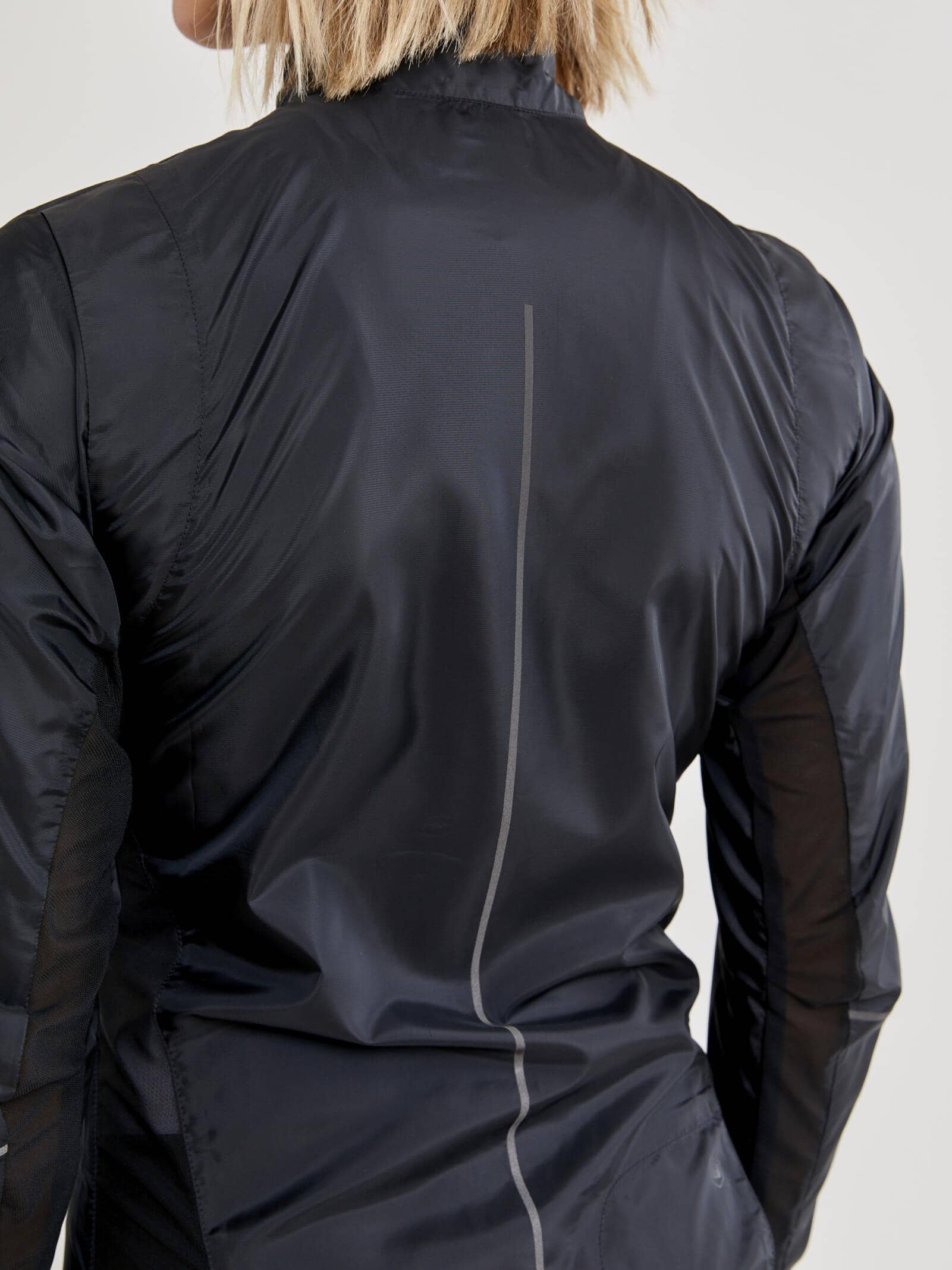 Women's Essence Light Wind Cycling Jacket - Black - Image 3